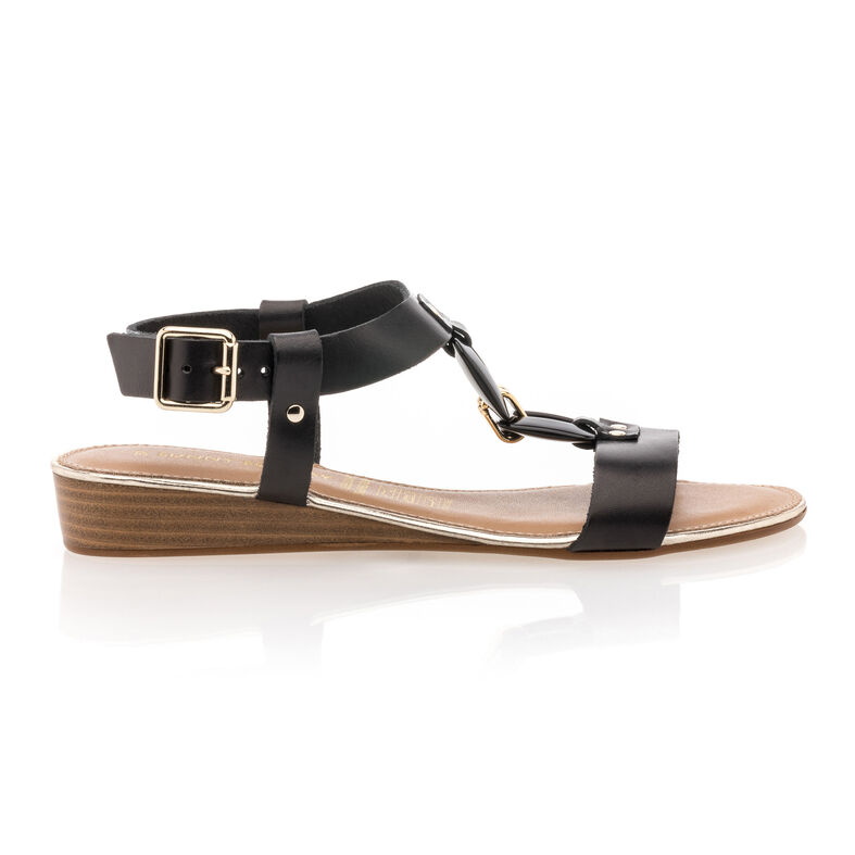 Sandali neri da donna / Scarpe aperte in punta