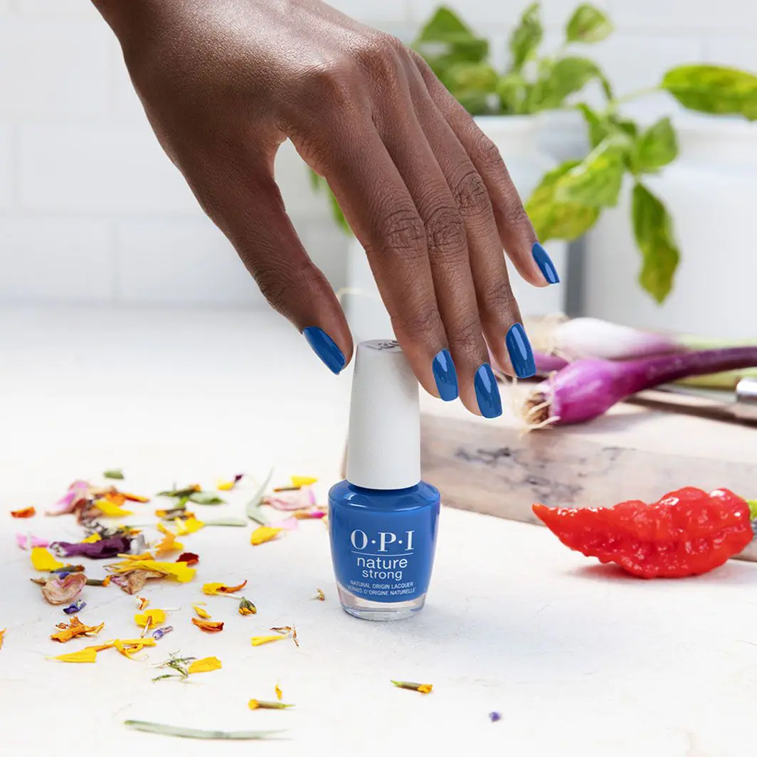 Opi Natre Strong Lakier do paznokci Shore Is Something 15ml