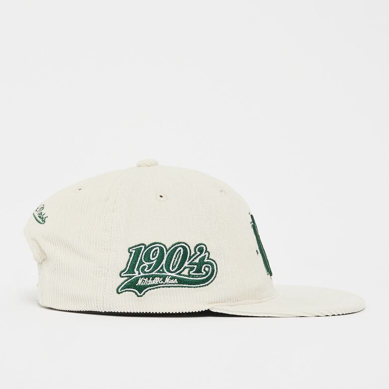 Deadstock Snapback 1904 Branded