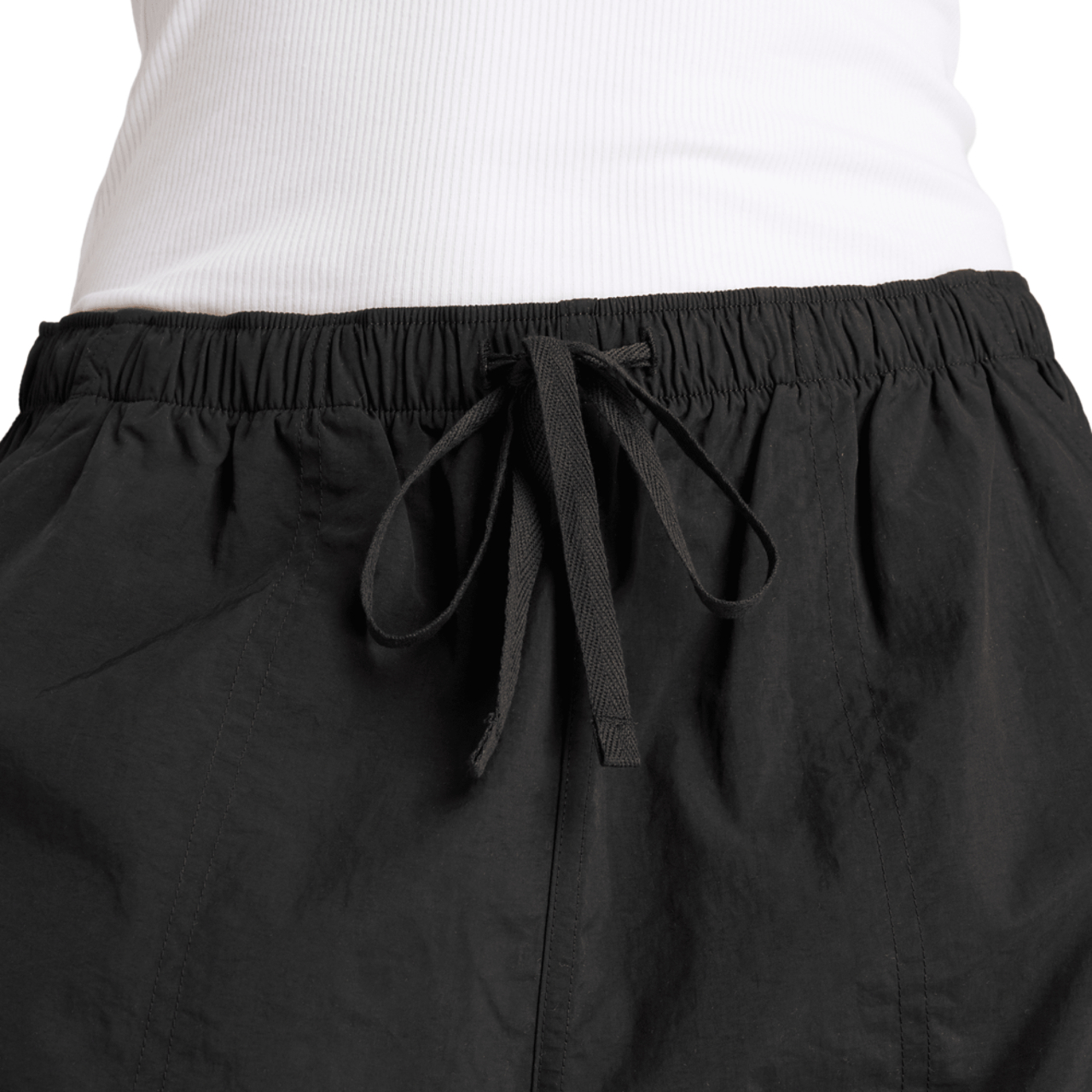 New Balancen kudotut cargo-housut