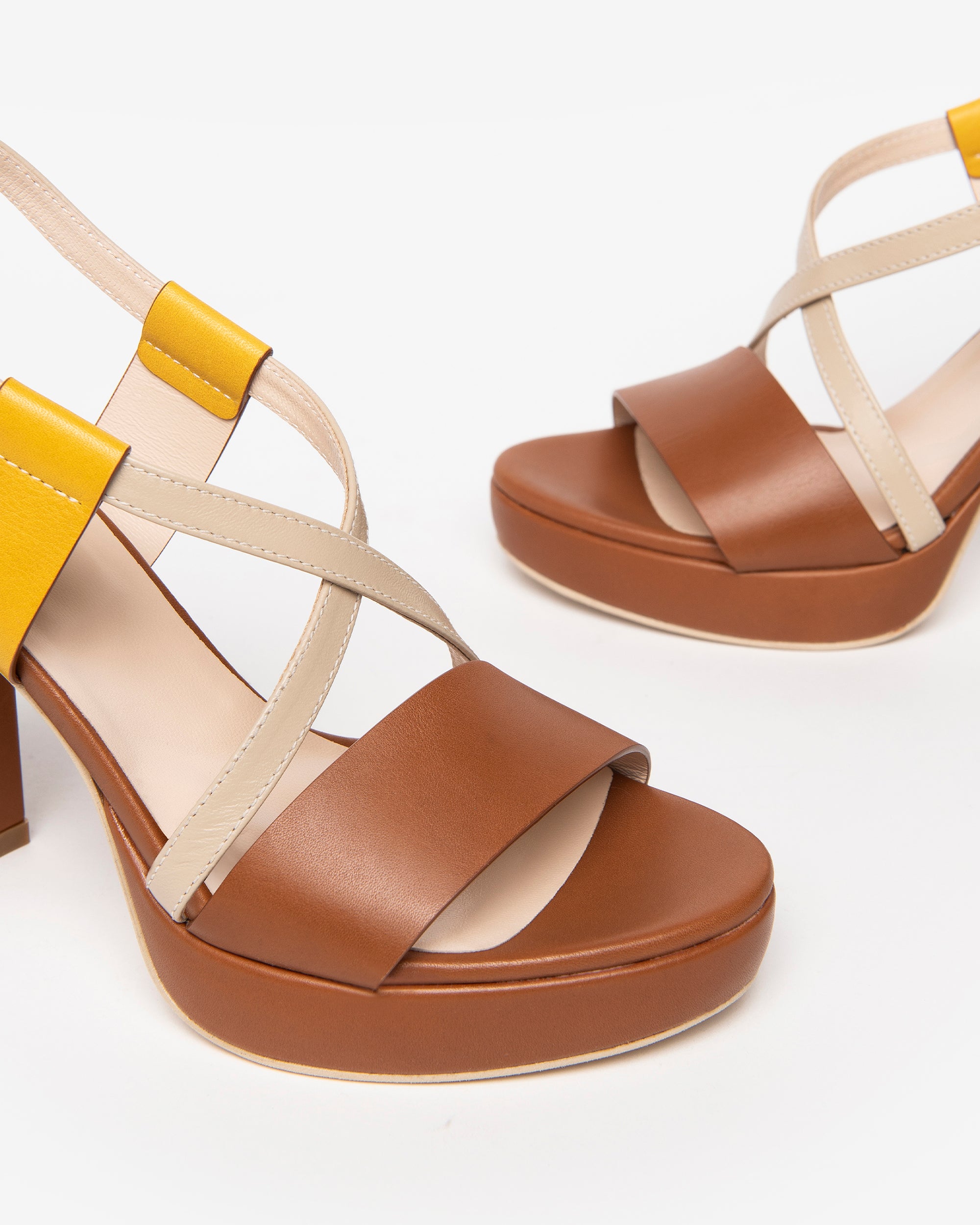  Damen-Ledersandalen