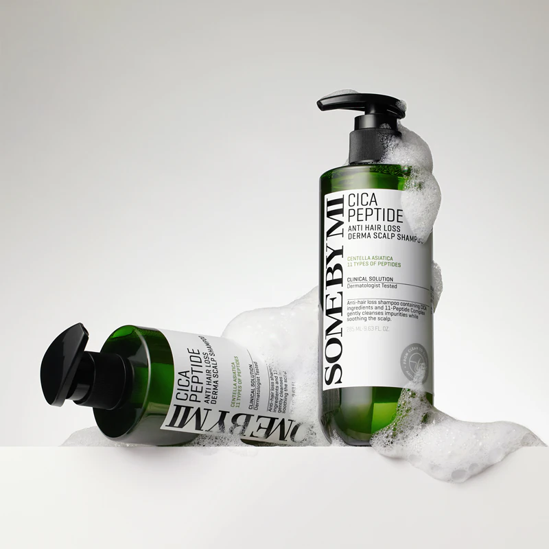 Some By Mi Cica Peptide Derma Scalp Shampoo is een versterkende shampoo tegen haaruitval met een kalmerend effect.