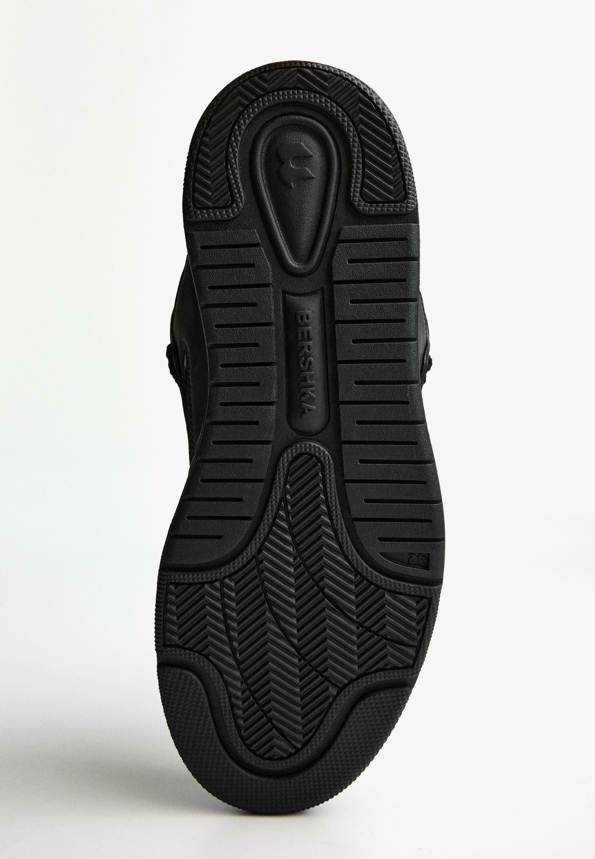 Bershka sneakers - zwart
