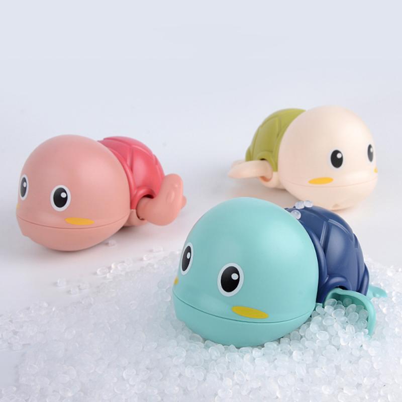Conjunto de 12 peças de brinquedos de banho para bebês e crianças, brinquedos de borracha macia para apertar, tartaruga aquática para natação, brinquedo de corda com corrente para brincar no banheiro.