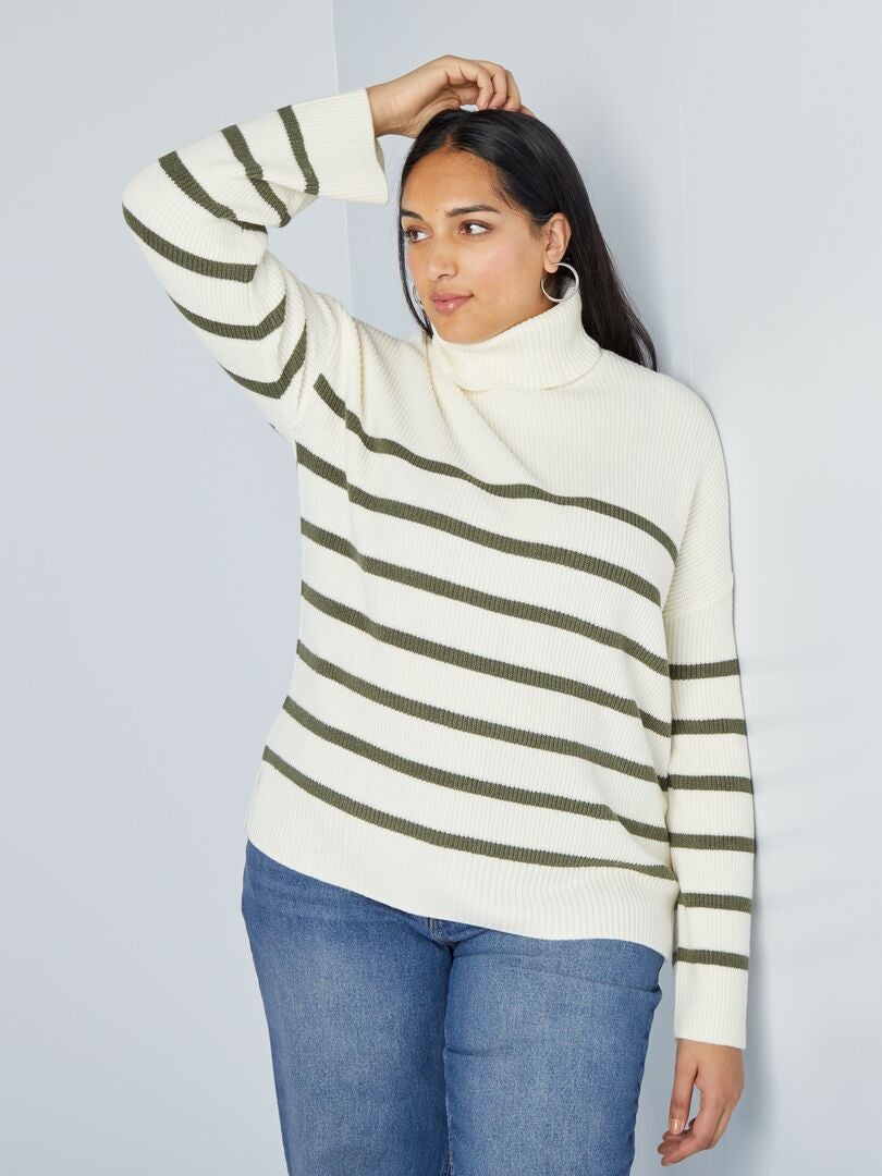 Sweter z golfem - ZIELONY