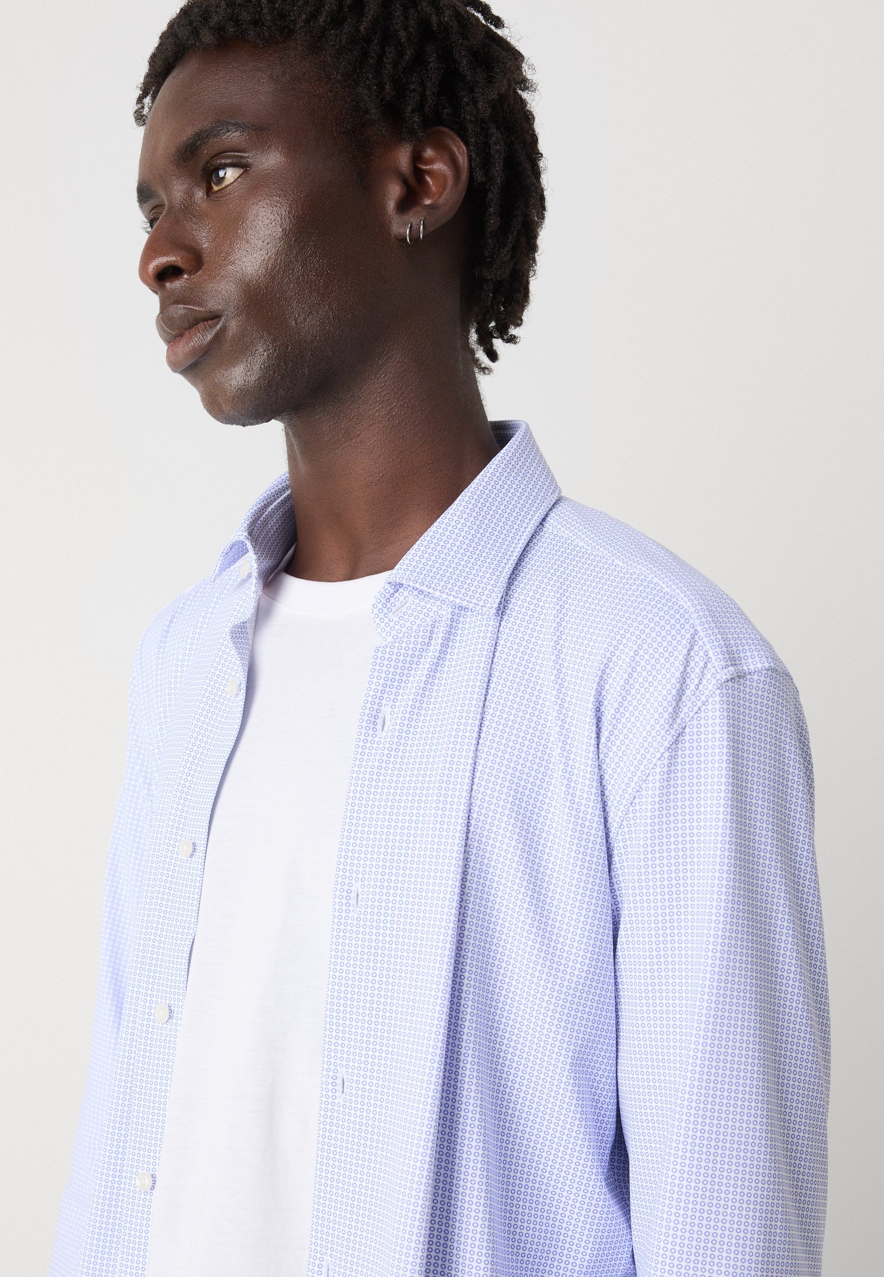 HUGO KENNO - Camicia - azzurro pastello chiaro
