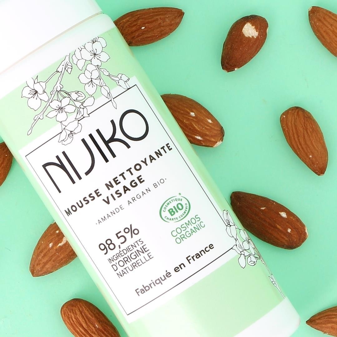 NIJIKO Mousse Nettoyante Visage Bio pour Peau Sèche