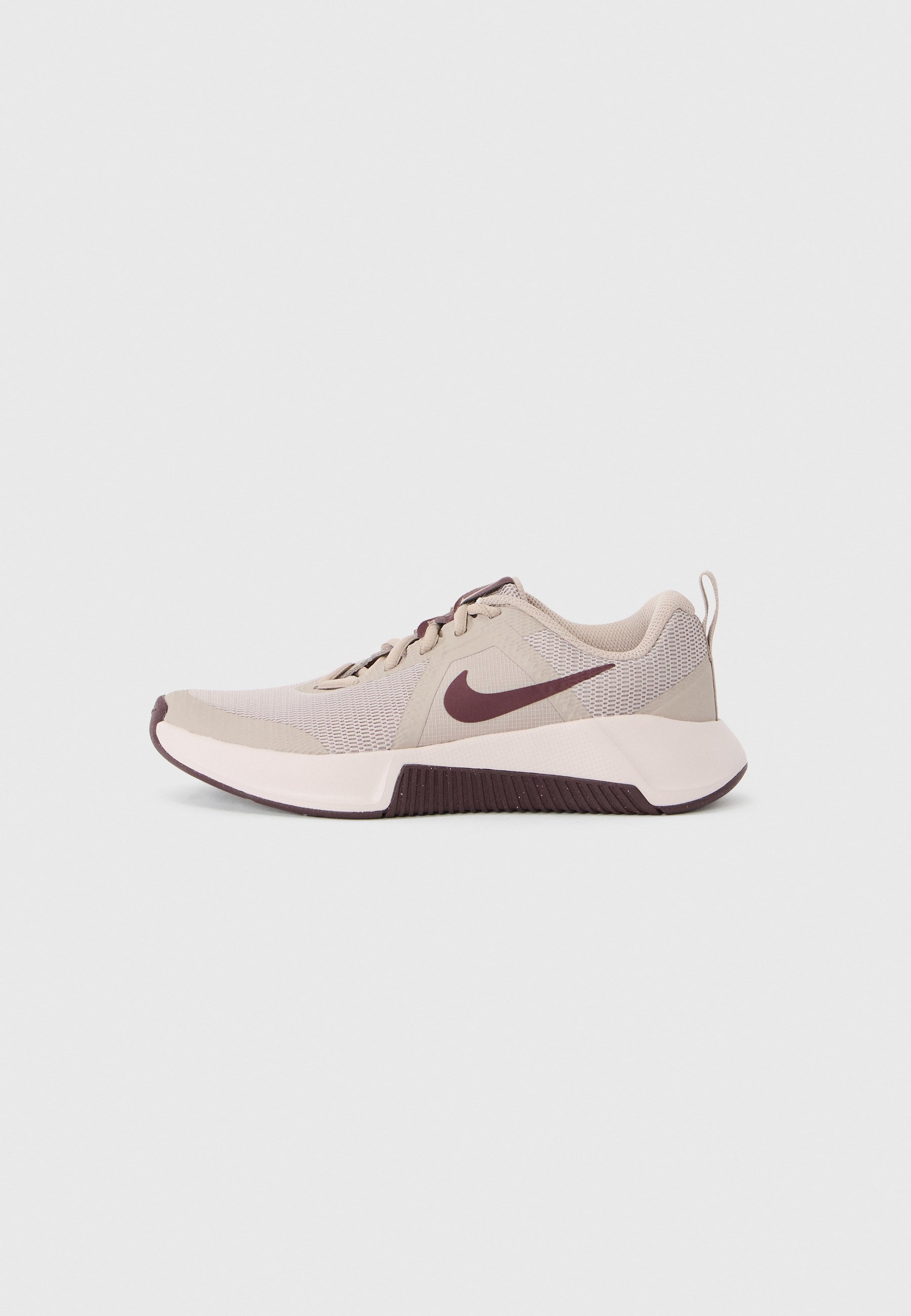 Nike Performance MC TRAINER 3 – Trainingsschuh – Malz/Burgund Crush/Silt Red