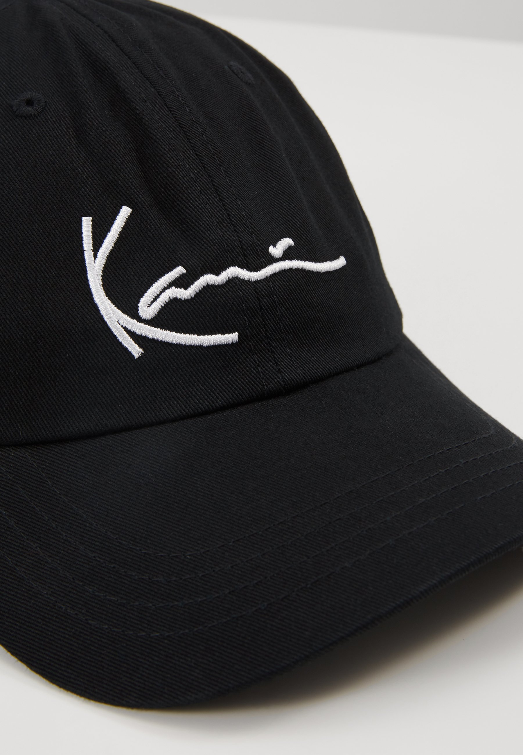 Casquette Karl Kani SIGNATURE - noir/blanc