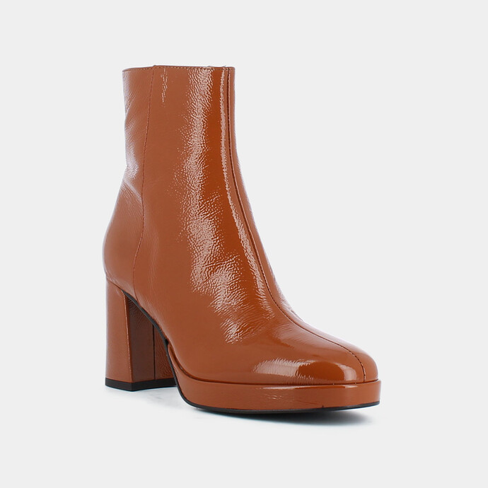 Bottines à talons  en cuir vernis orange