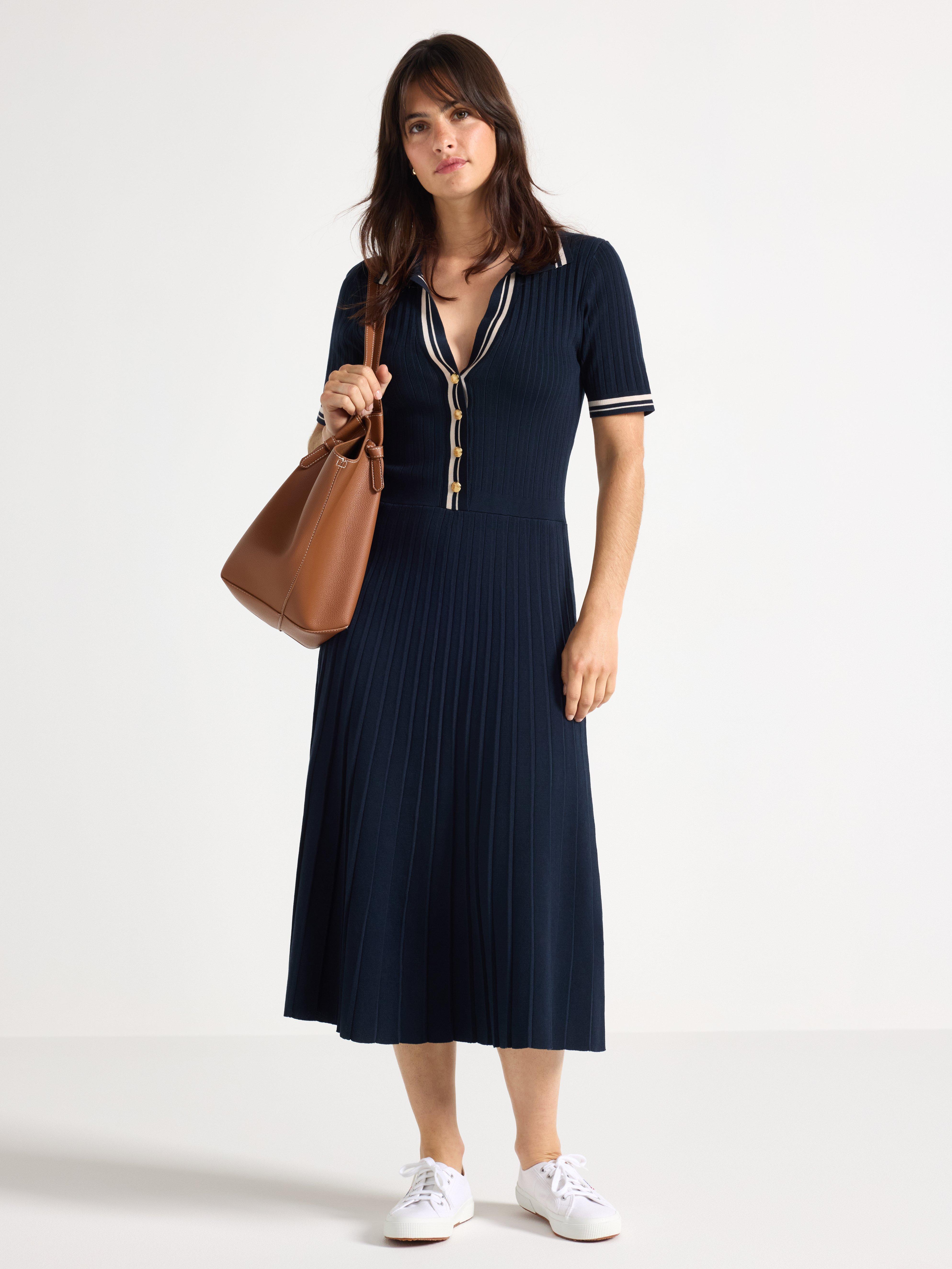 Vestido midi azul marinho escuro