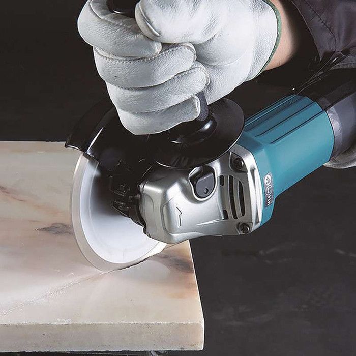 Meuleuse électrique compacte Ø125mm 720W MAKITA GA5030RSP6