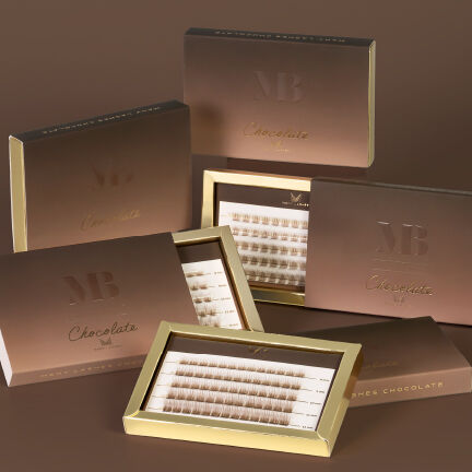 Many Lashes V-Lashes