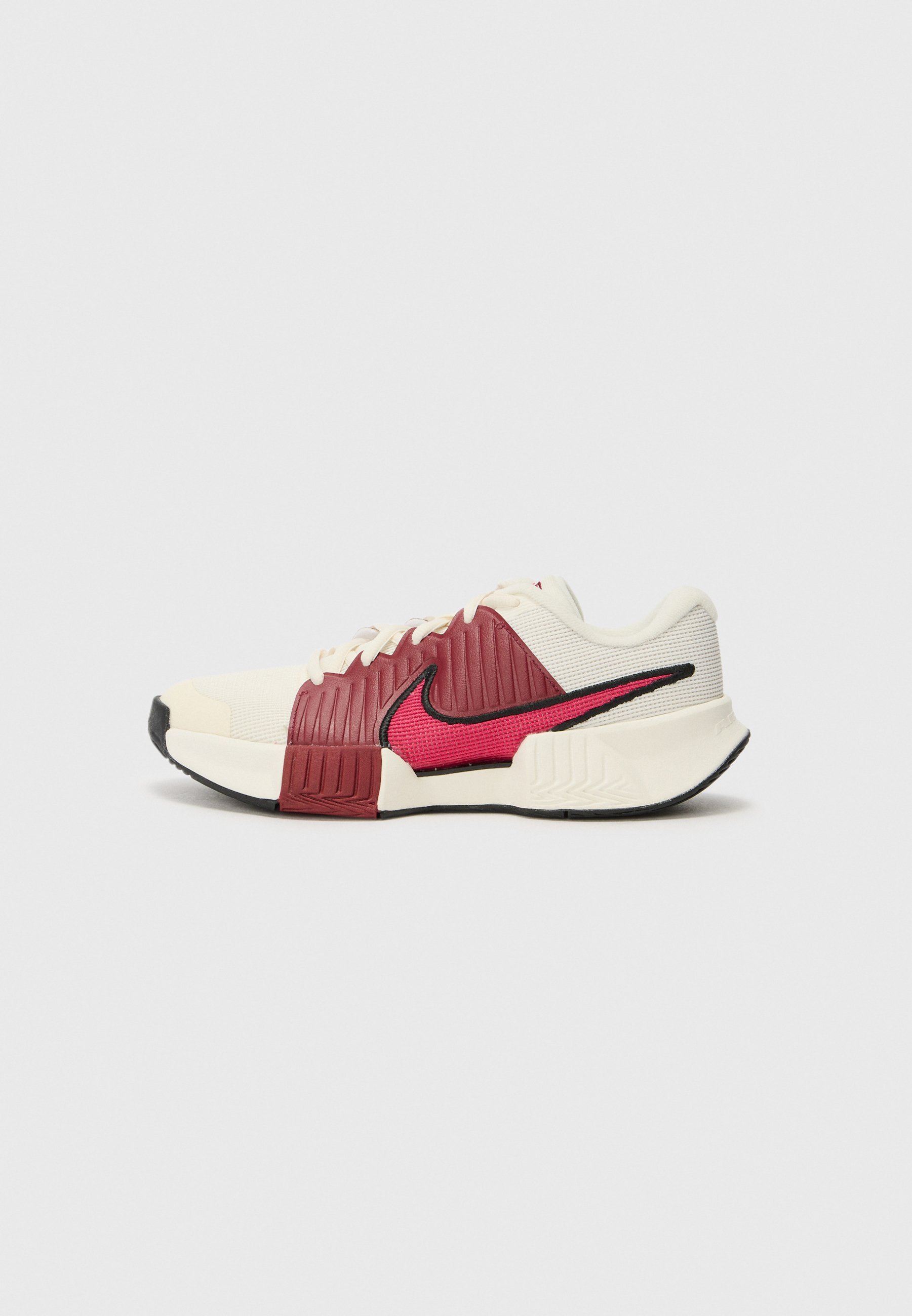 Nike Performance ZOOM GP CHALLENGE PRO HC - Scarpe da tennis multi-campo - avorio chiaro/rosa acceso/sail/rosso squadra/nero