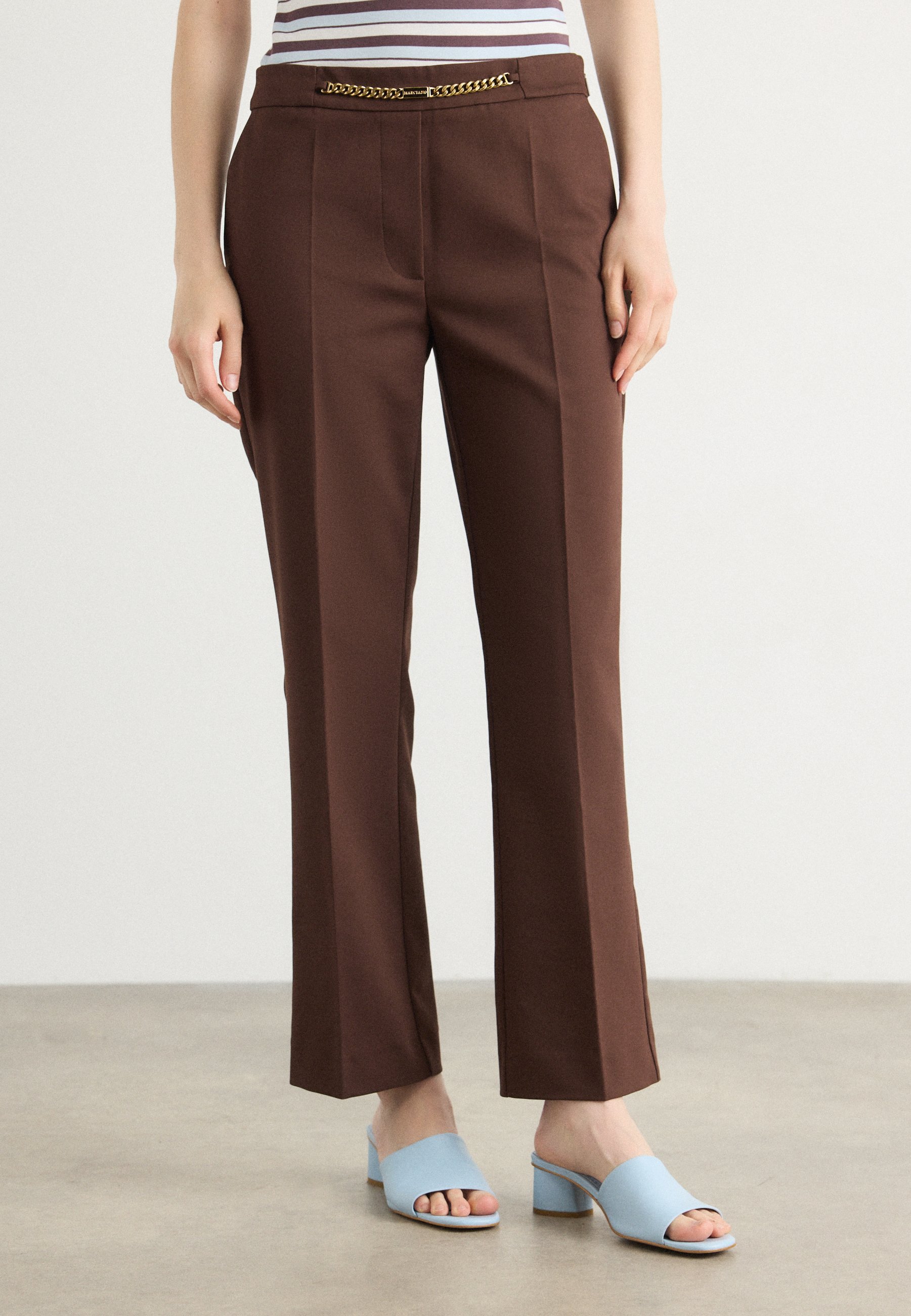 MARCIANO BY GUESS SUNNY CHAIN - Pantalon - marron foncé
