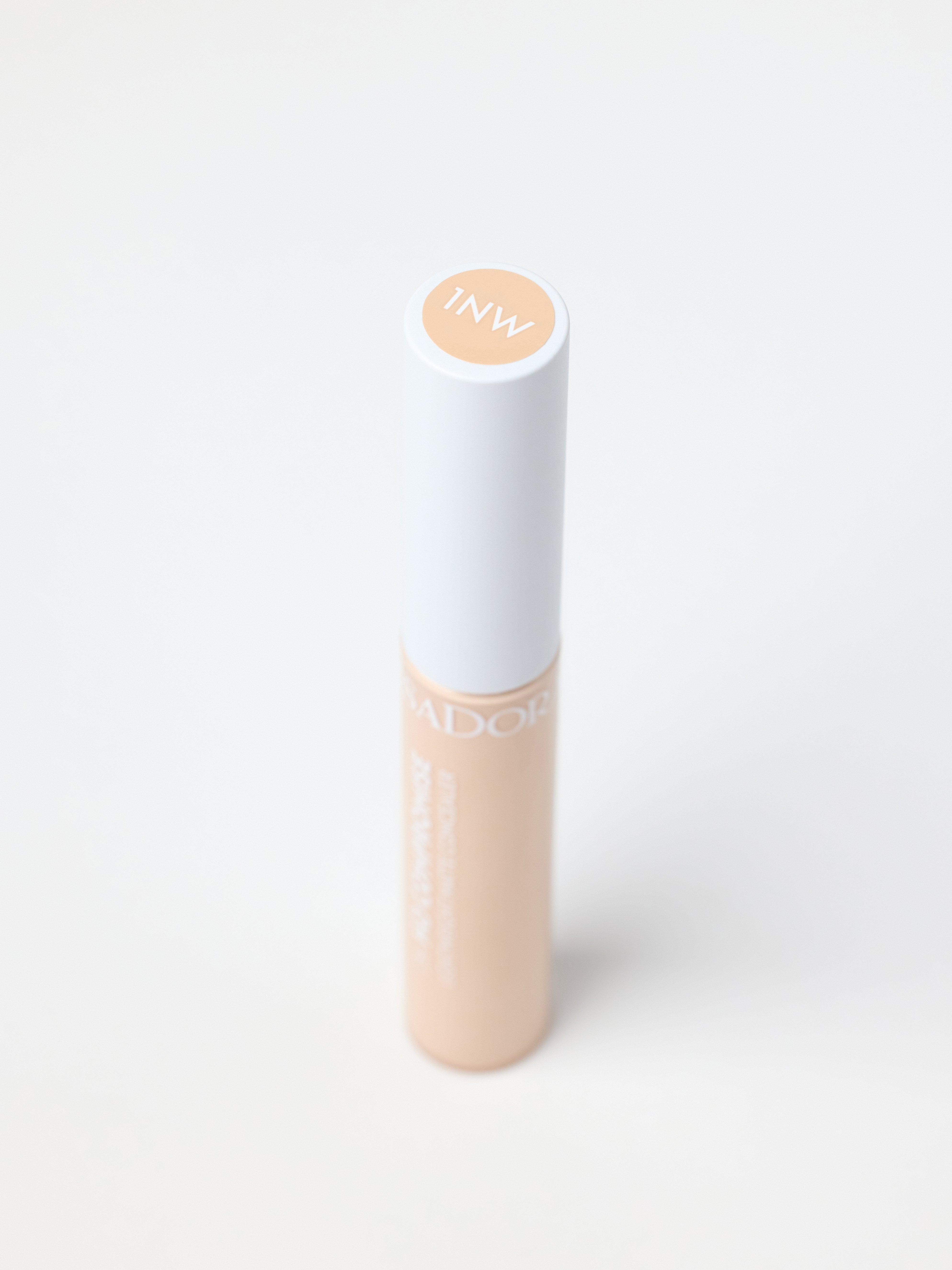 Corrector mate ligero IsaDora No Compromise