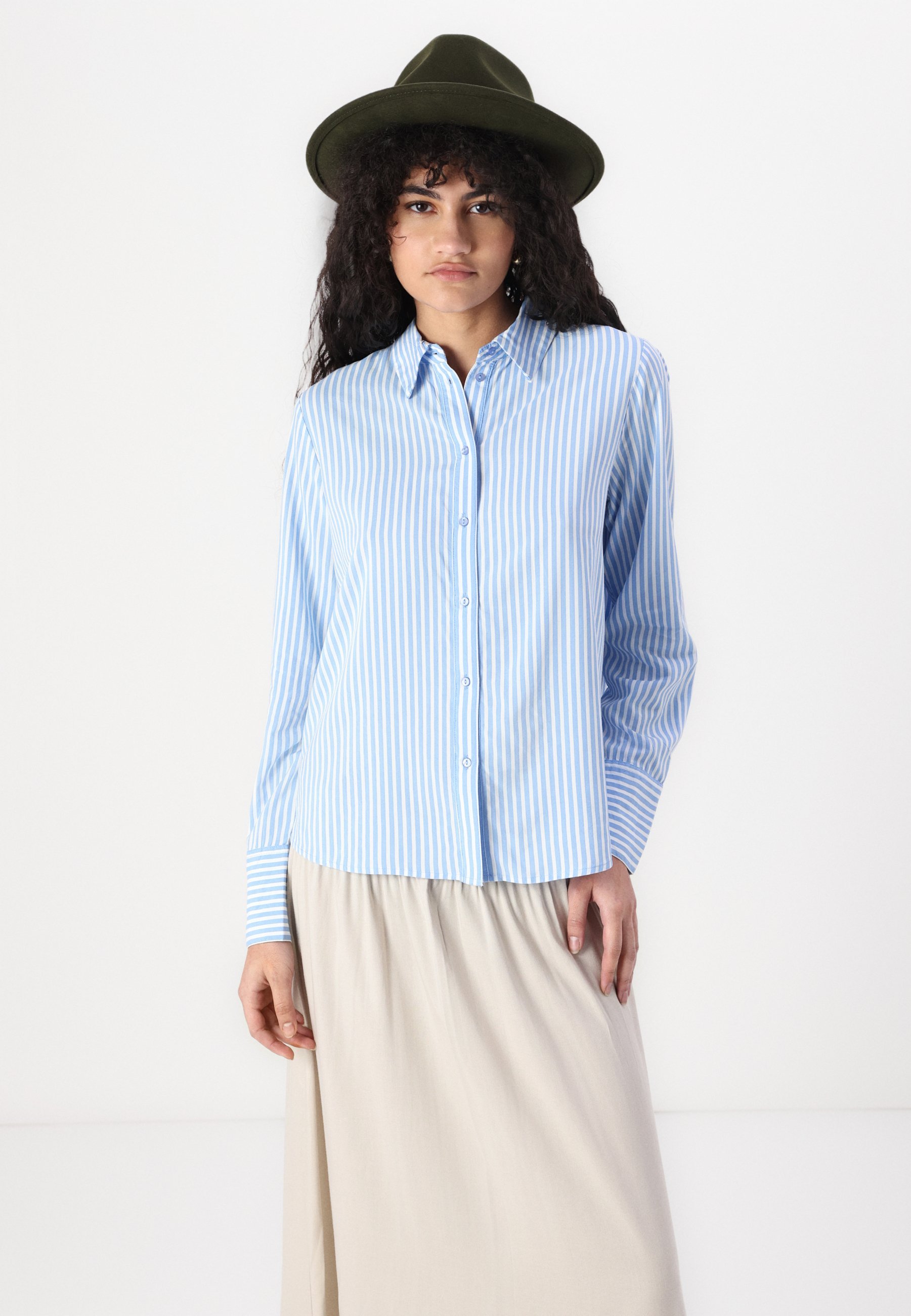 ONLY ONLBERIT LIFE - Blouse met knoopsluiting - sereniteit