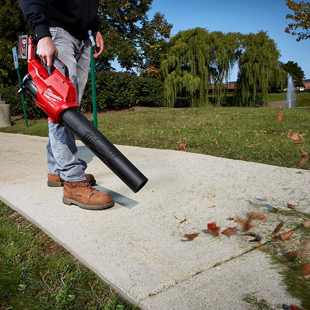Protetor de soprador MILWAUKEE 18V FUEL™ M18FBL-0