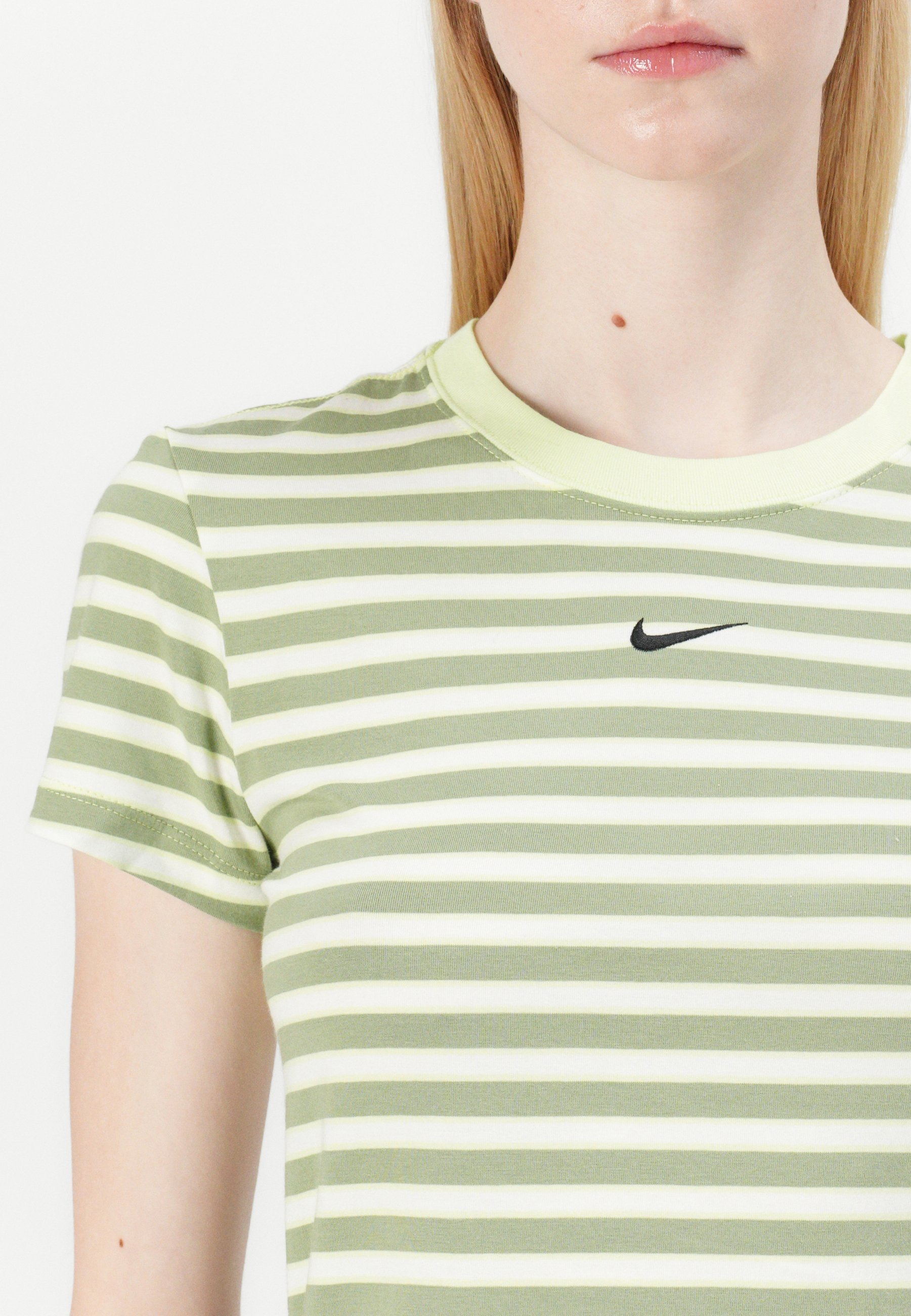 T-shirts Nike Sportswear