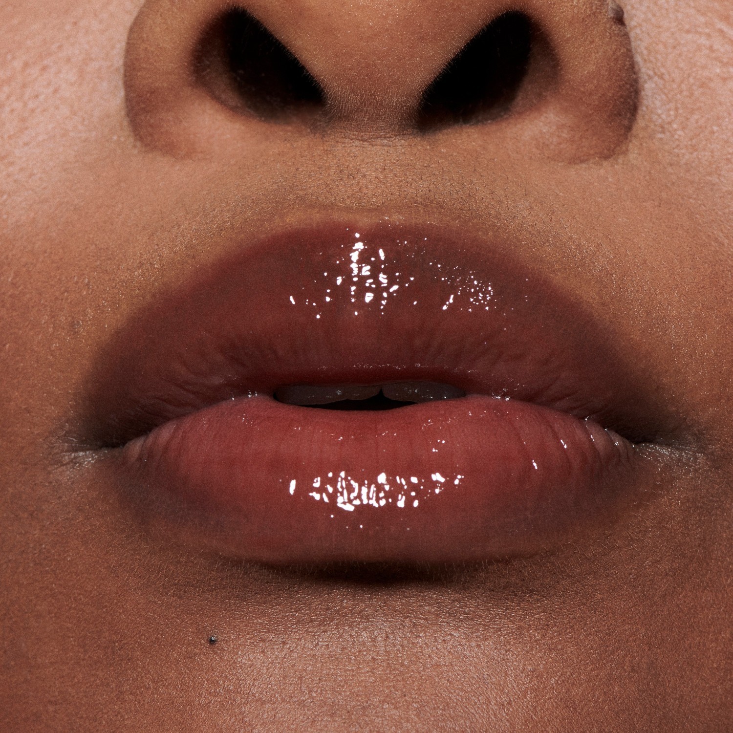 MAC lūpų blizgis „Lipglass Air“ nelipnus blizgesys – 5 ml