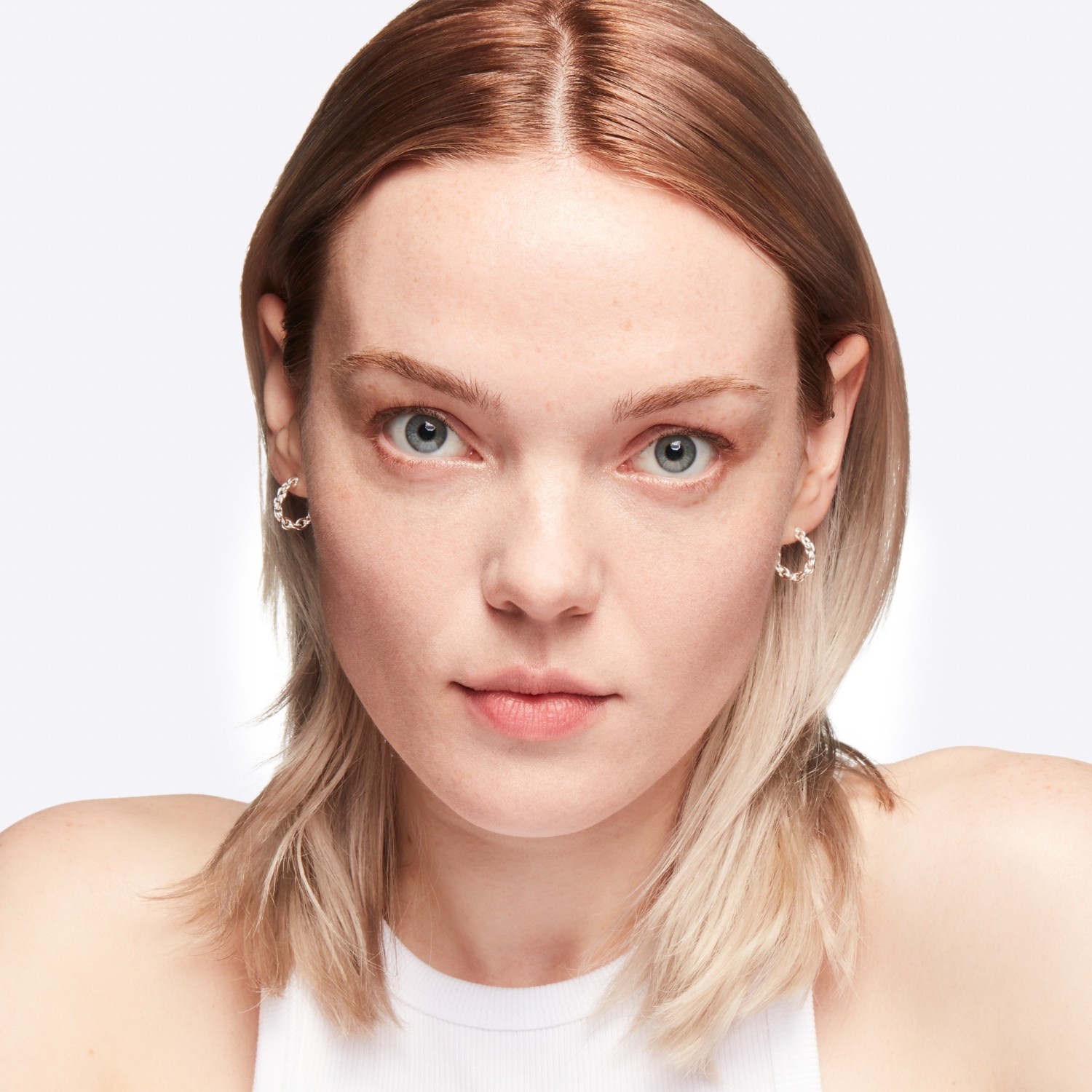 MAC korektors MAC X Fashion Week Fix 24Hour Smooth Wear - 7 ml
