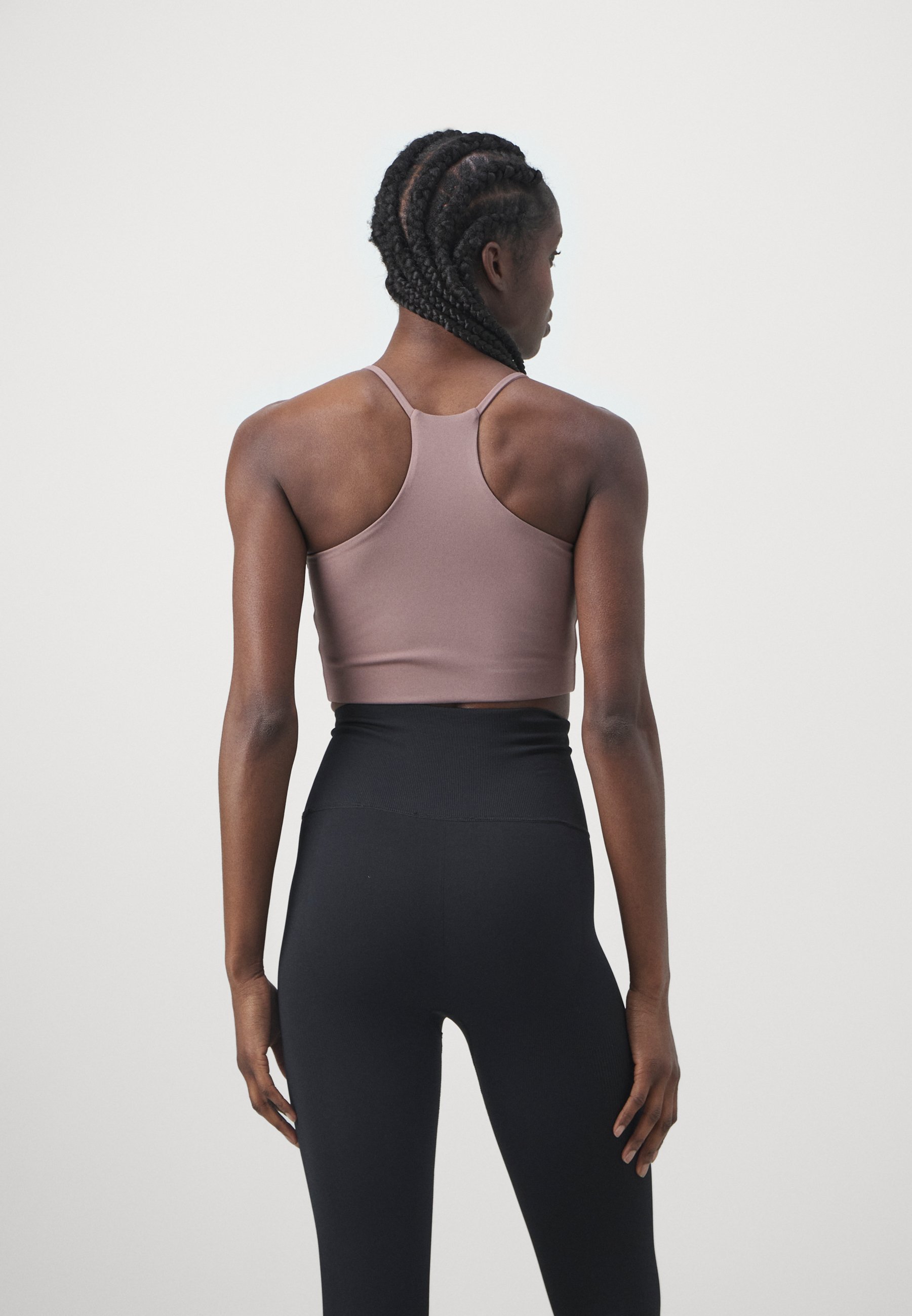 Soutien-gorge dos nu Girlfriend Collective FLOAT CLEO - Soutien-gorge de sport à maintien léger - Gris brume