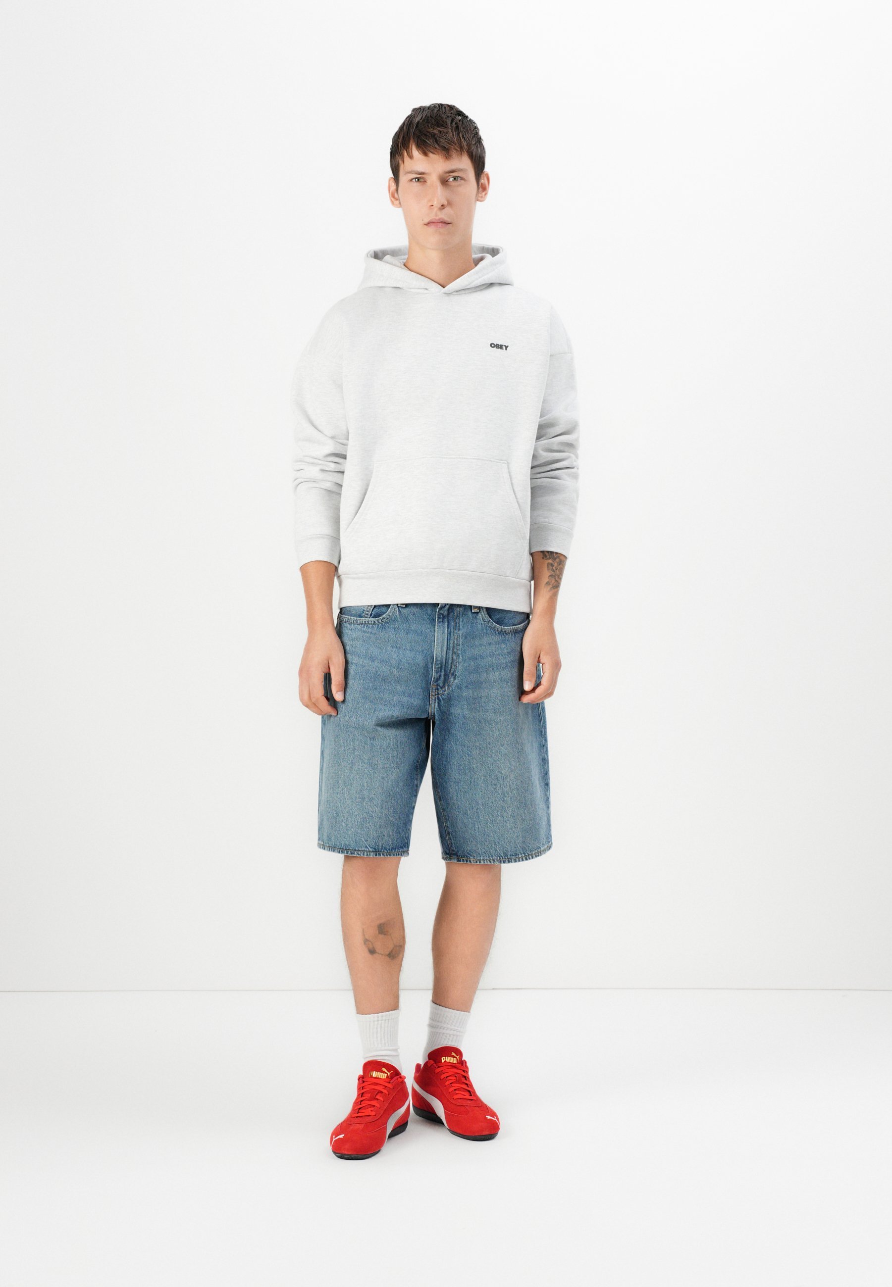 Sweat-shirts à capuche Obey Clothing