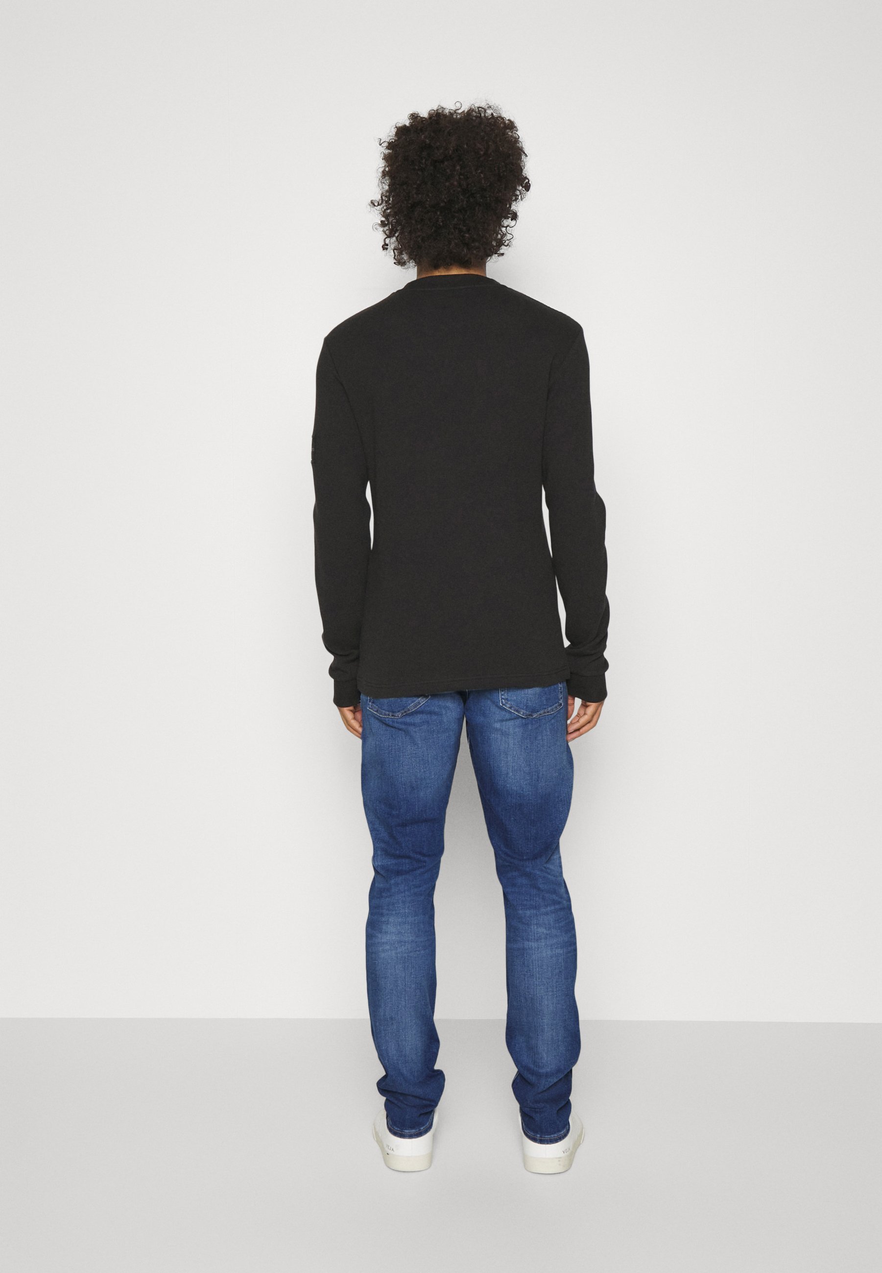 Calvin Klein Jeans SLIM TAPER - Slim fit -farkut - denim dark