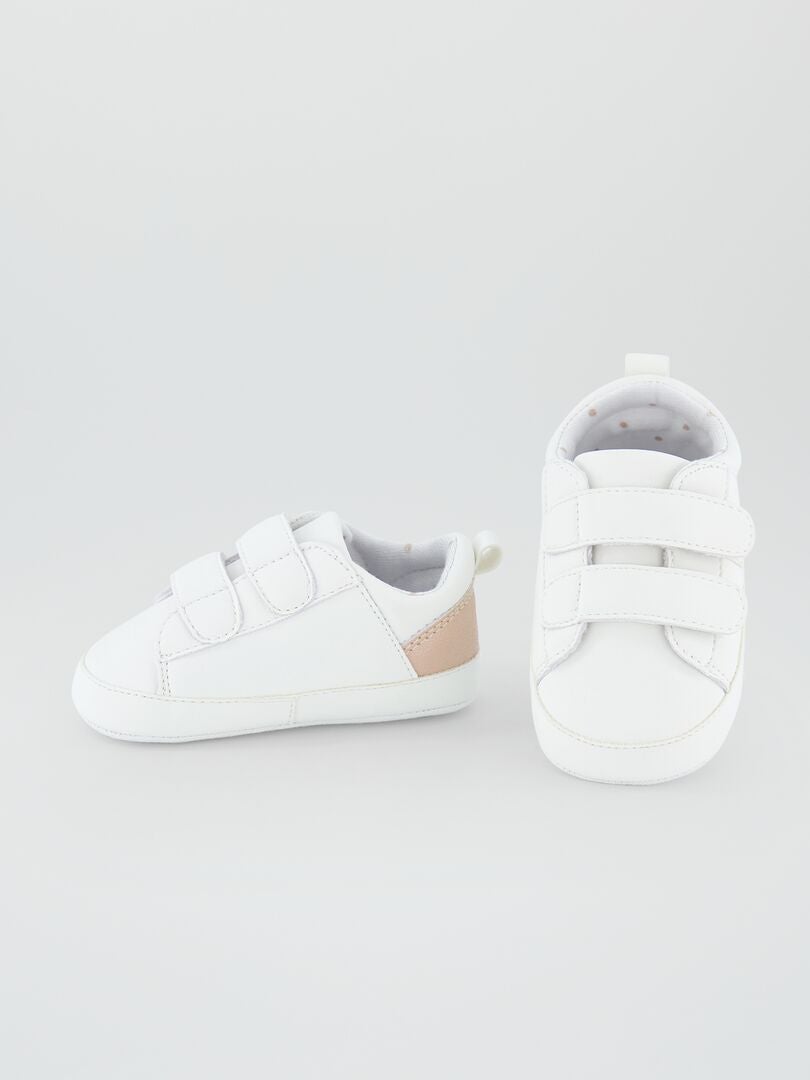Modieuze sneakers met klittenbandsluiting - WIT