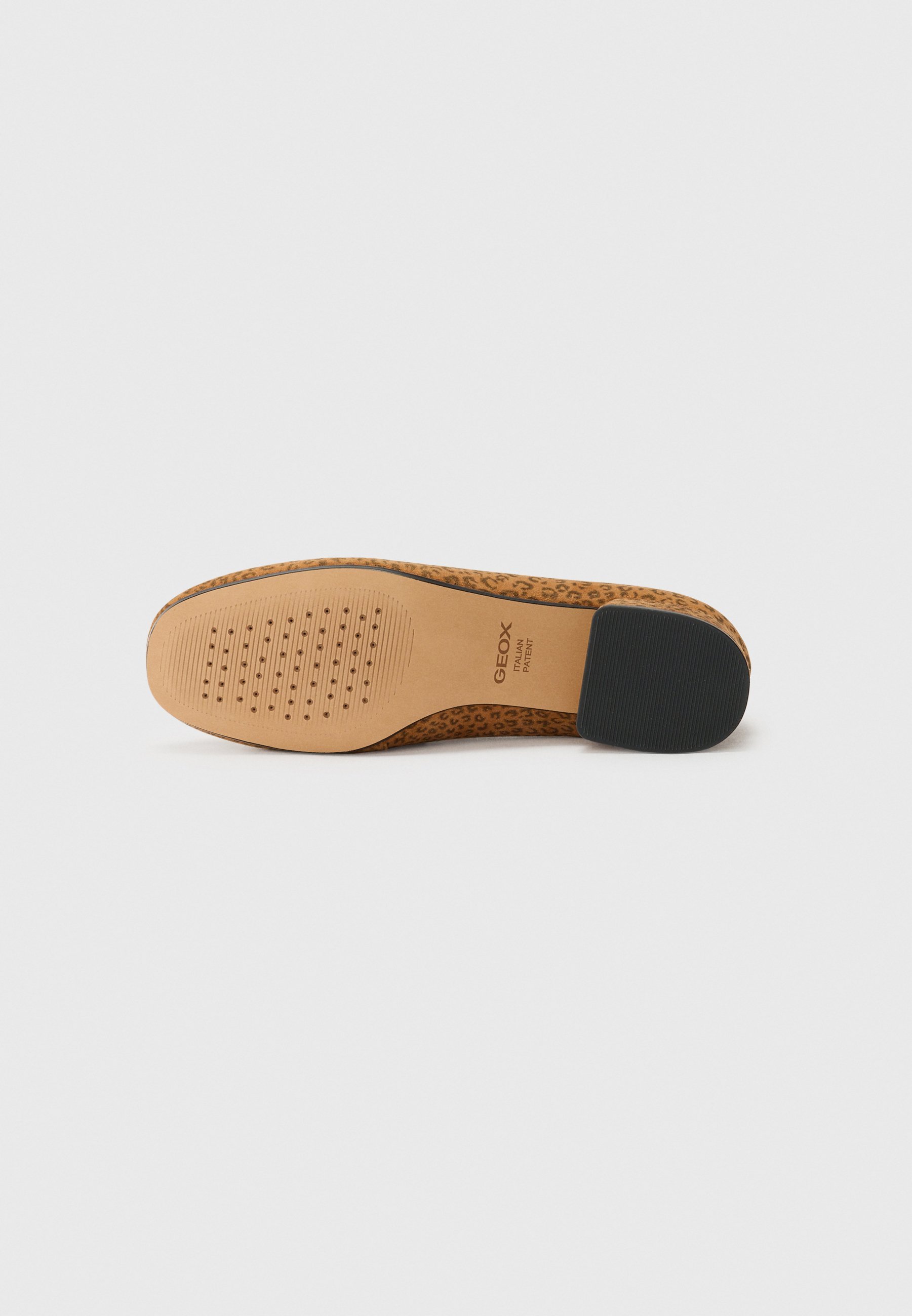 Geox DHYALMA - Instappers - camel