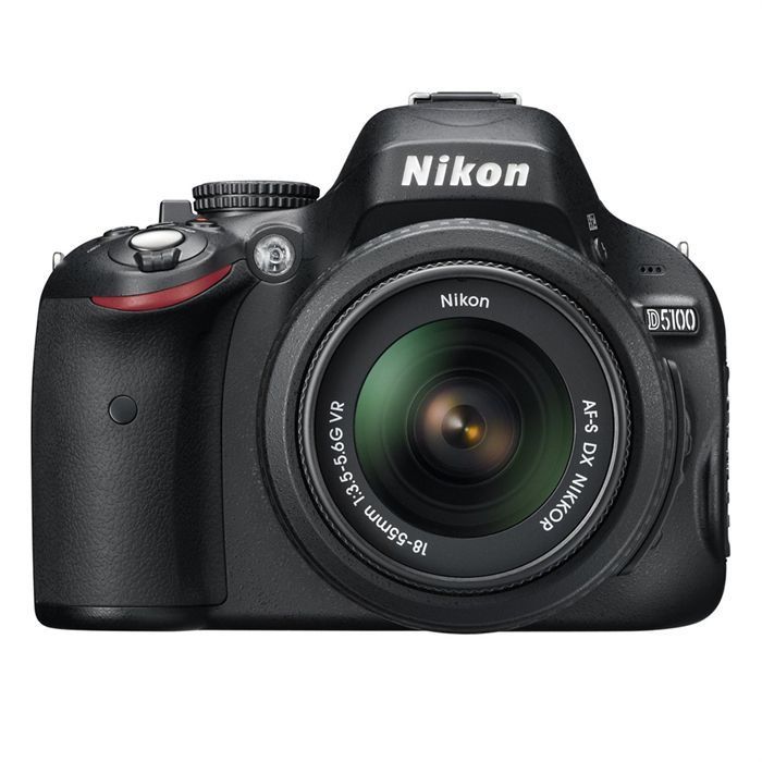 Nikon D5100 DSLR + 18-55mm objektiv
