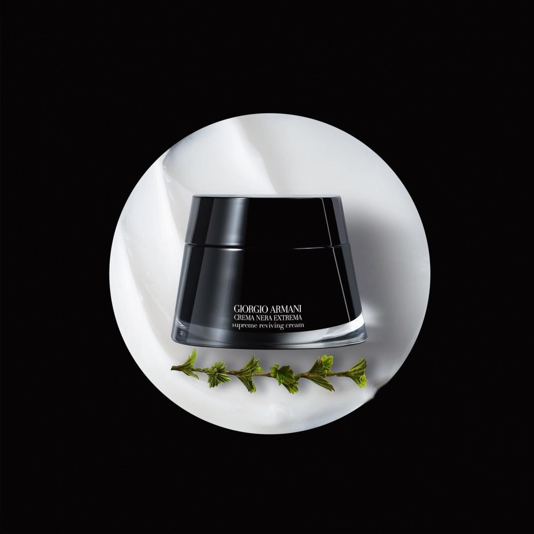 Crema facial Armani Crema Nera Extrema Crema revitalizante suprema - 30 ml