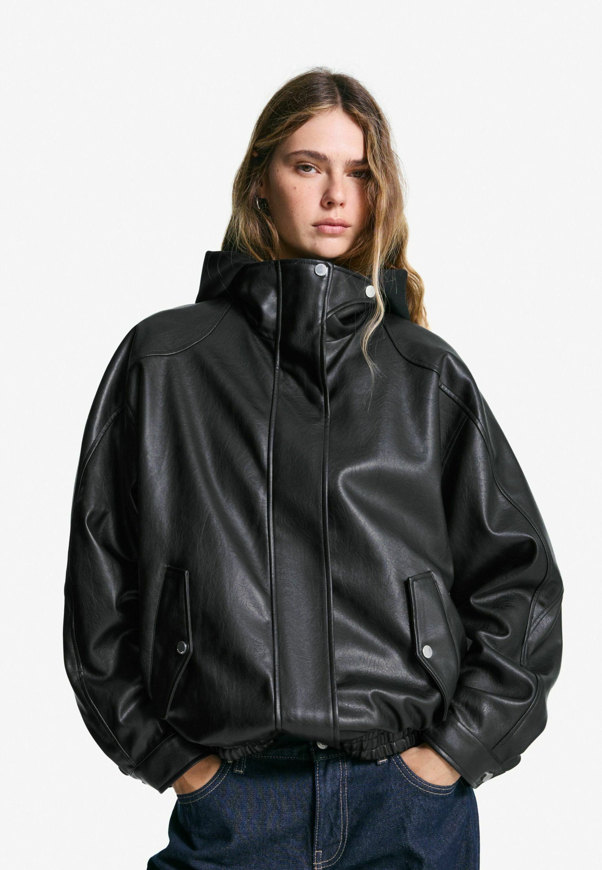 Veste Bershka OVERSIZE en similicuir noir