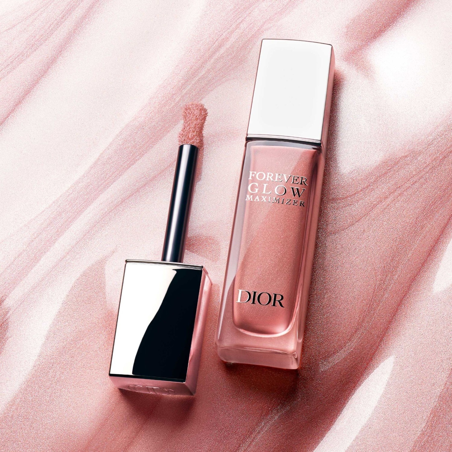 DIOR šviesą atspindinti pudra „Dior Forever Glow Maximizer“ – 11 ml
