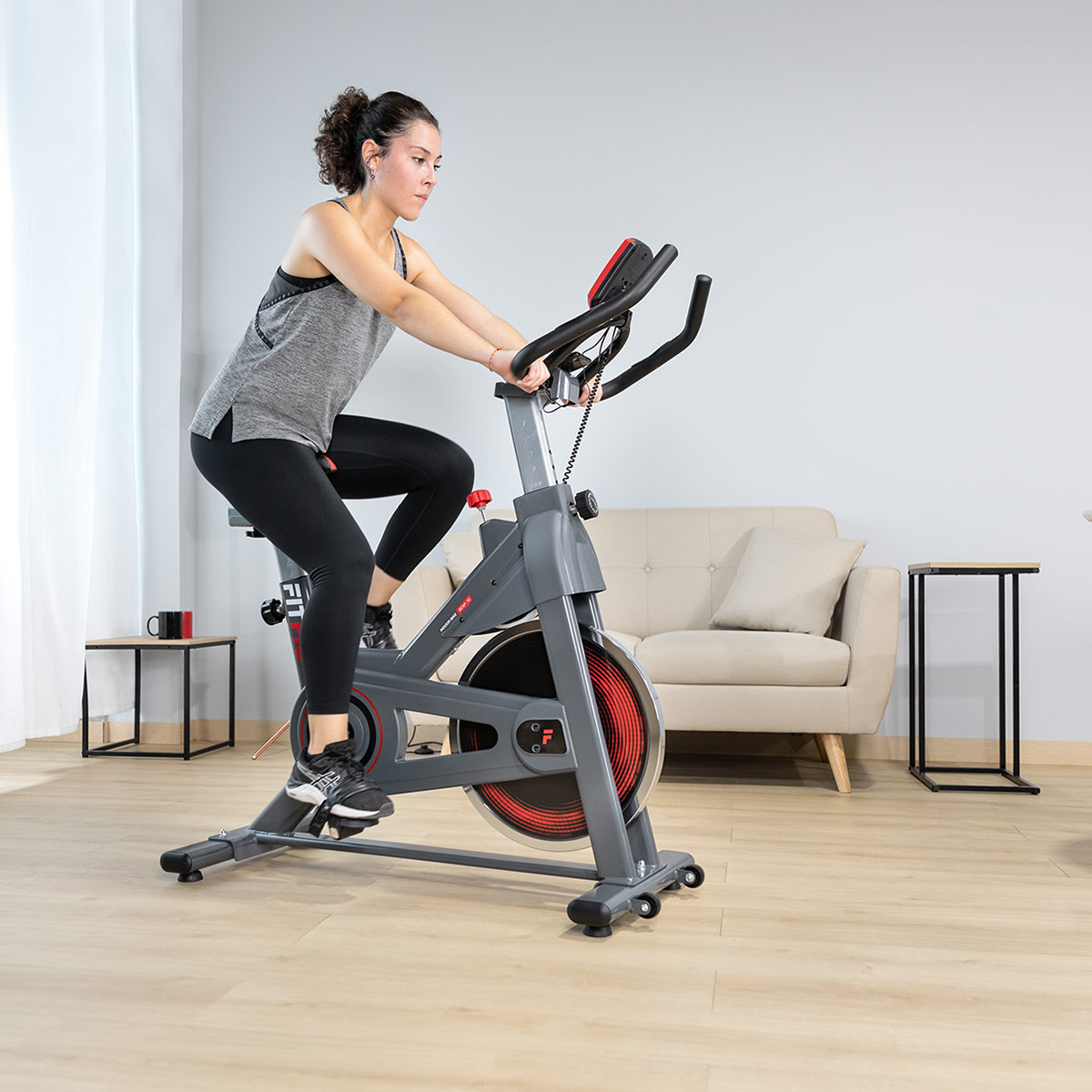 Fitfiu Besp-70 hometrainer met 13 kg vliegwiel