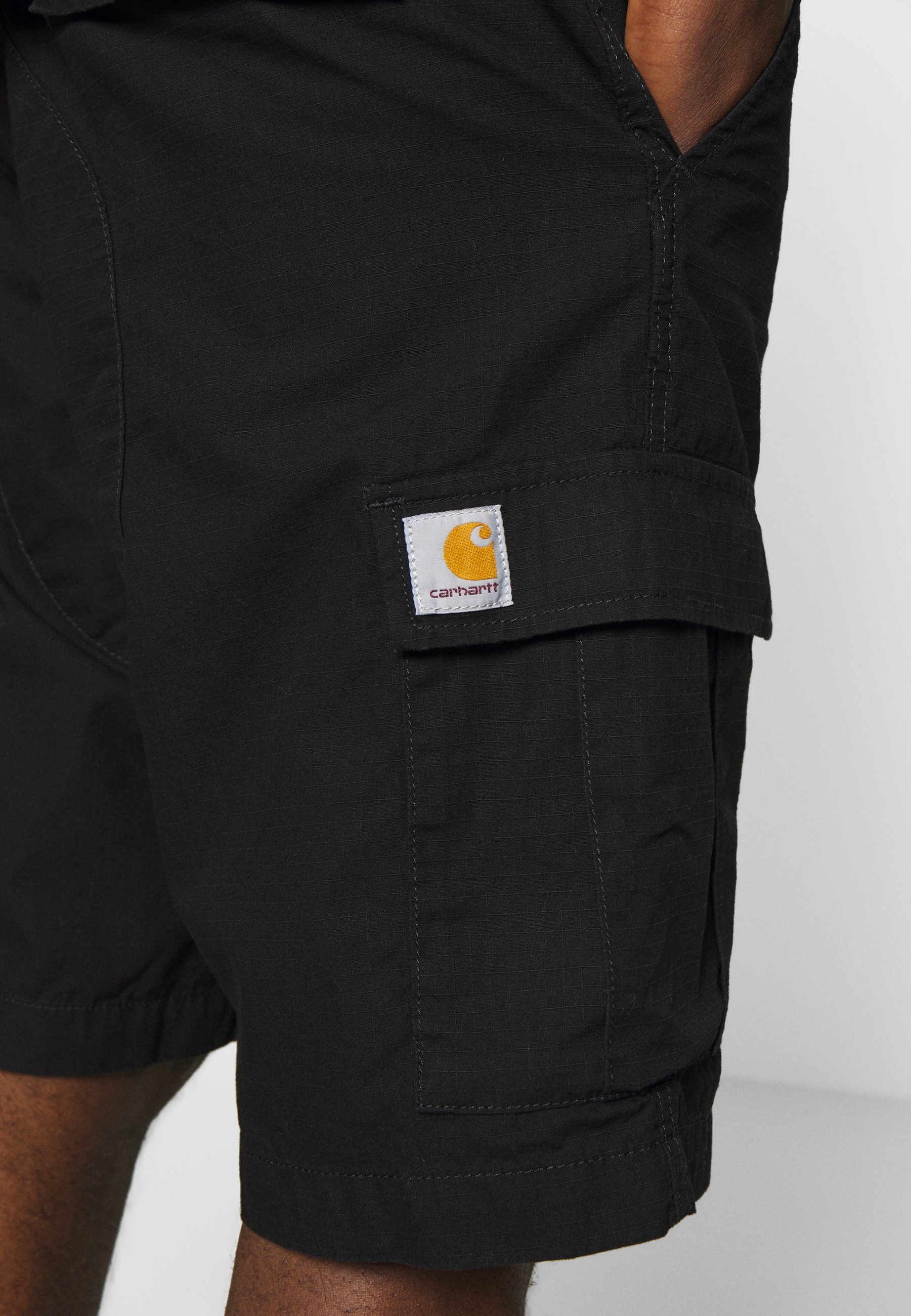 Carhartt WIP vabaaja lühikesed püksid