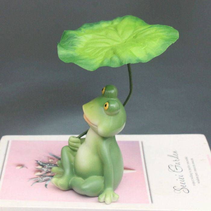 Deux statues de grenouilles de jardin, résistantes aux intempéries, décoration de jardin amusante, grenouille tenant un parapluie