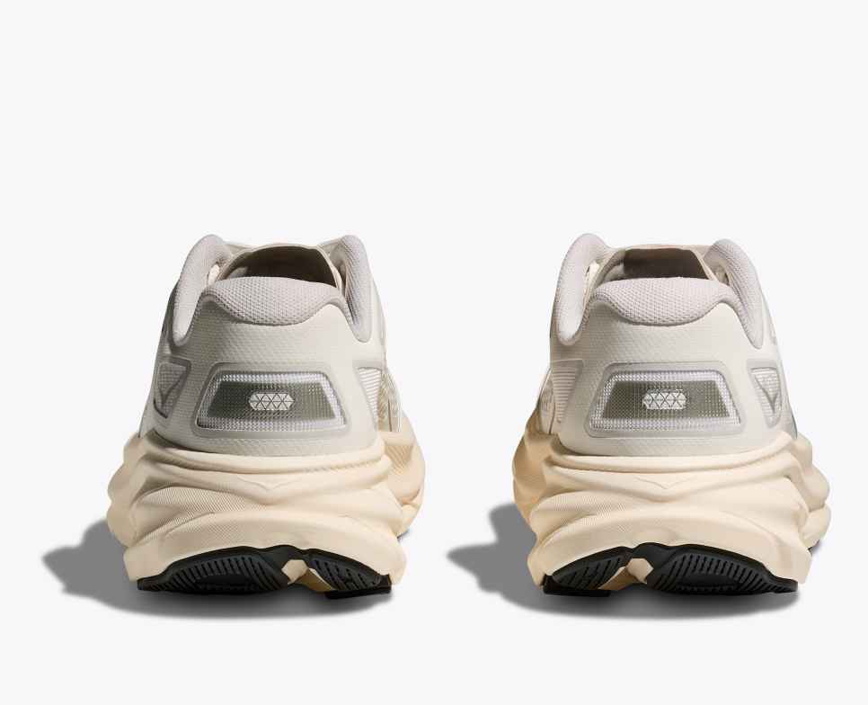 HOKA Clifton One9 Frost / Gris Cósmico