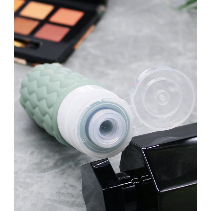Set mit 4 Reiseflaschen für Toilettenartikel, 100 ml Silikon-Reiseflaschen mit Beutel