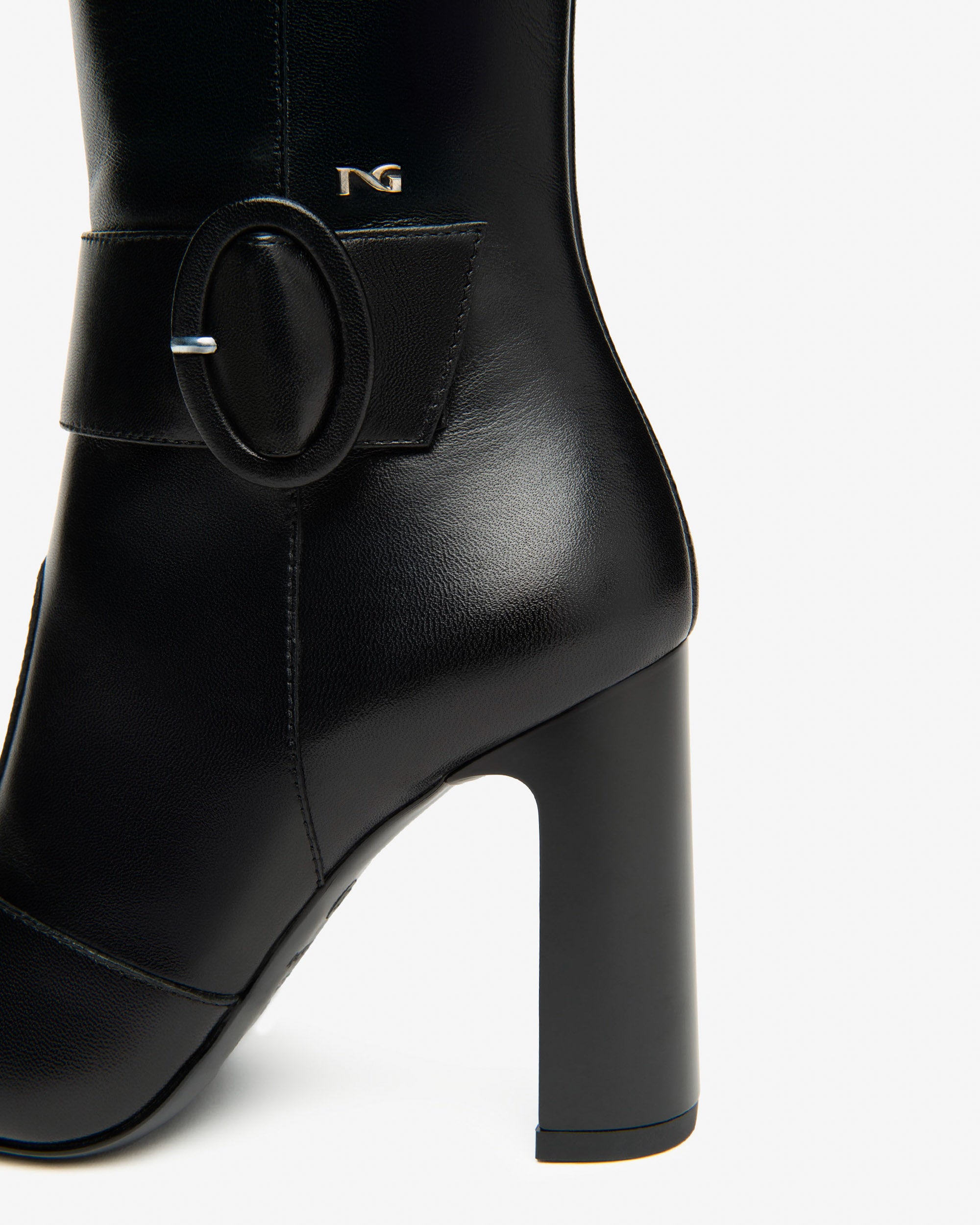  Damen-Lederstiefel