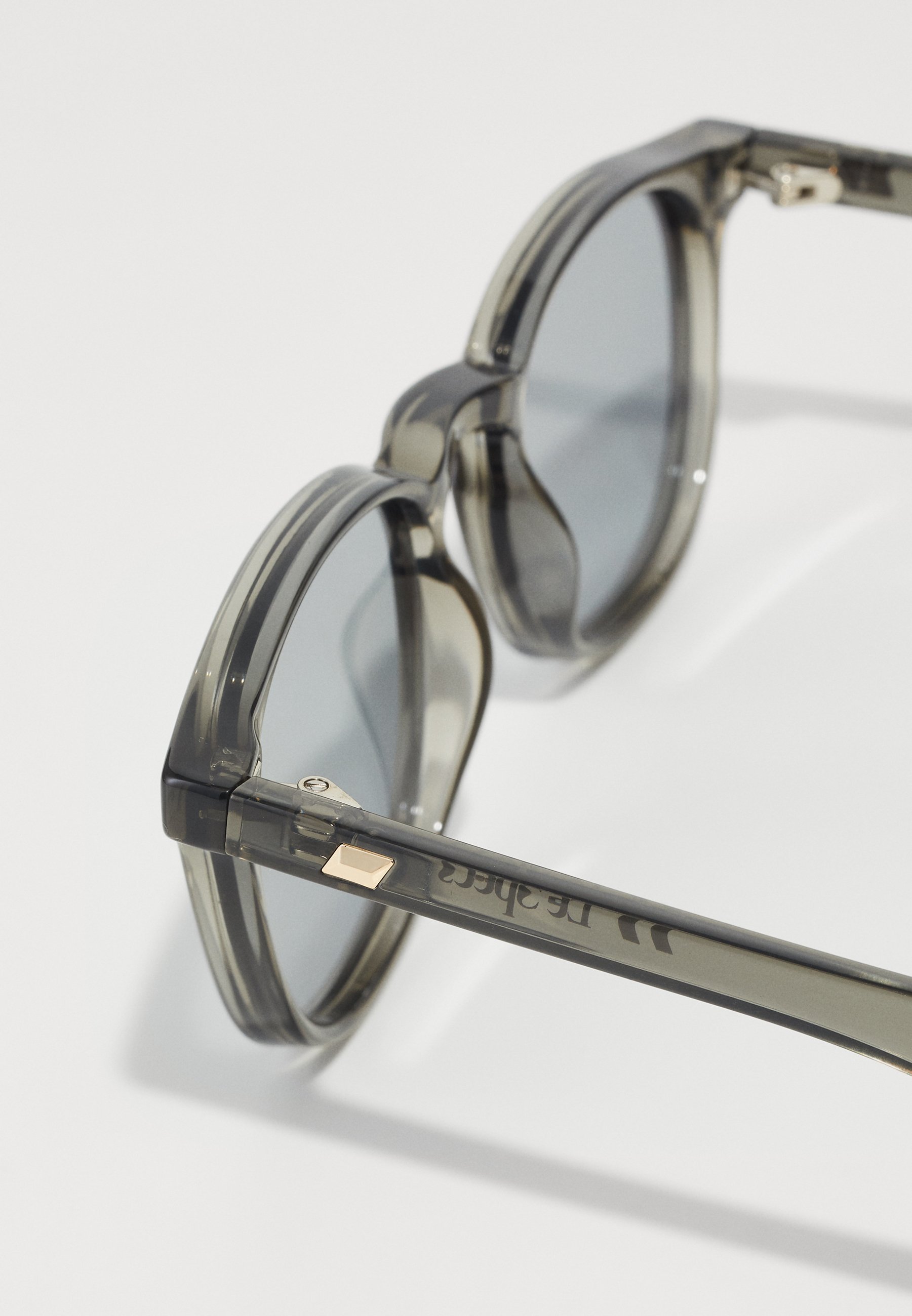 Le Specs CLUB ROYALE UNISEX - Zonnebril - tin