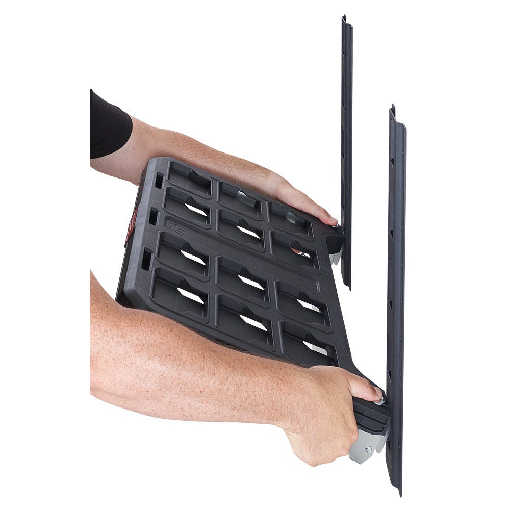 Trilhos de prateleira verticais de 2 peças MILWAUKEE E-Track PACKOUT™ 48228482