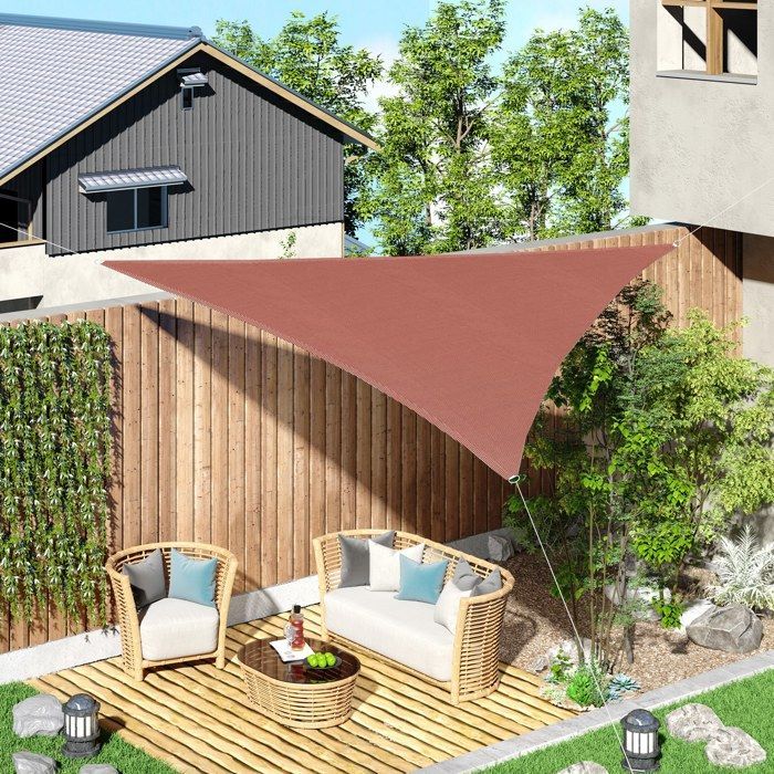 Vela ombreggiante - Outsunny - grande forma triangolare 4x4x4 m ad alta densità resistente ai raggi UV - PE - rosso ruggine