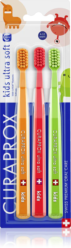 Escova de dentes infantil Curaprox 5500 Kids Ultra Soft