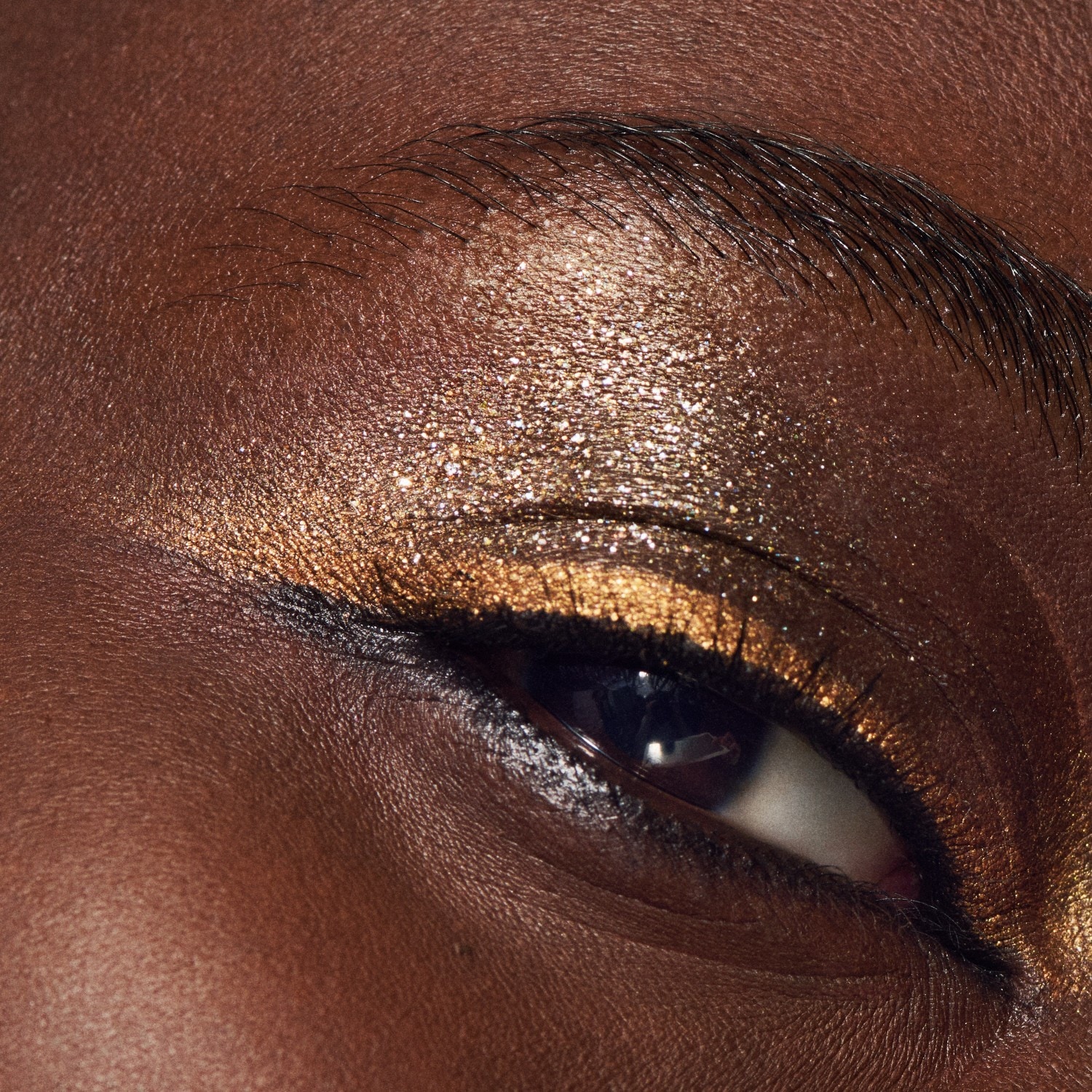 MAC Dazzleshadow Flüssiger Lidschatten - 4,4 ml