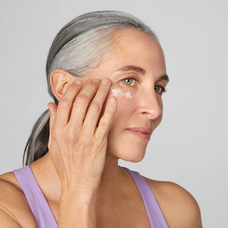 Clinique Smart Clinical™ Repair Faltenkorrigierende Augencreme