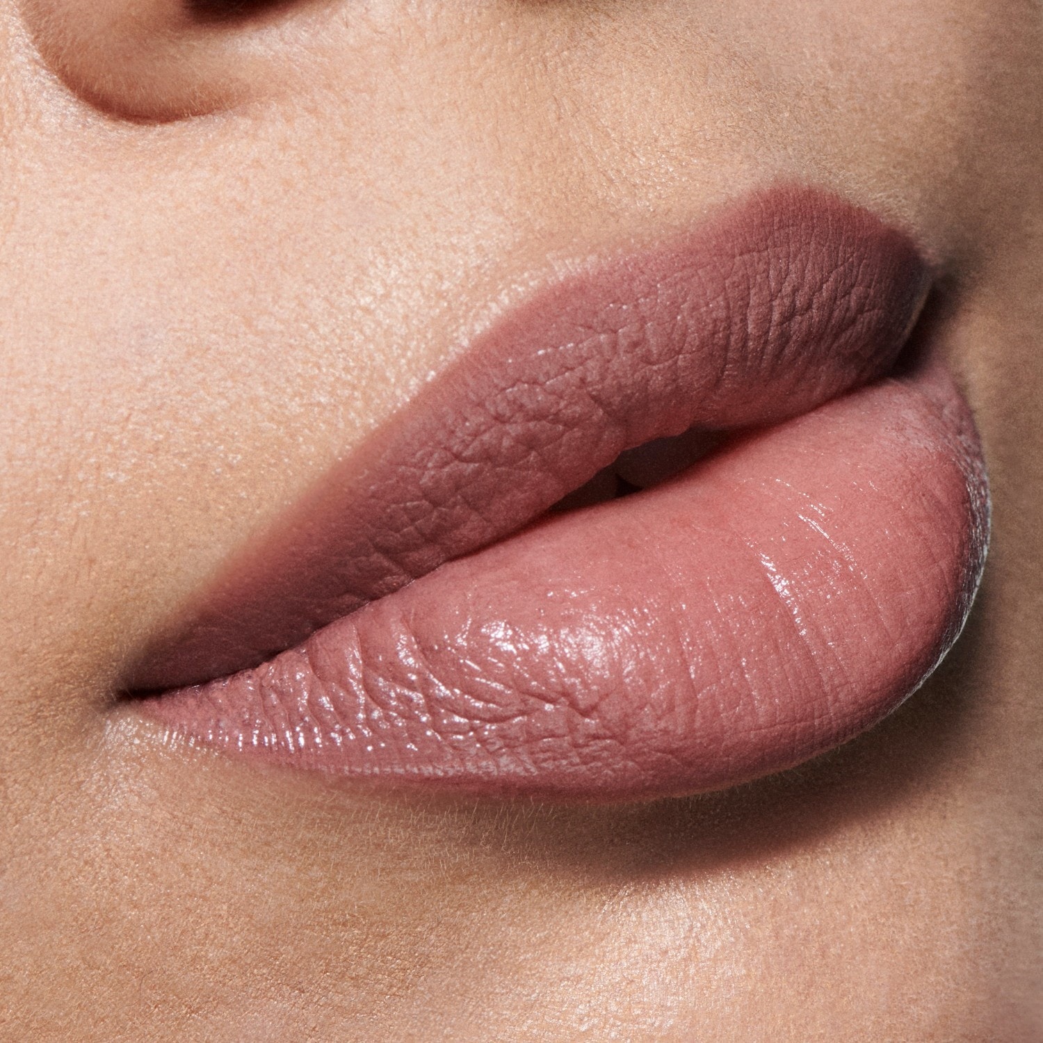 MAC Lippenstift Intimate Nudes MACximal Silky Matte - 3,5 g