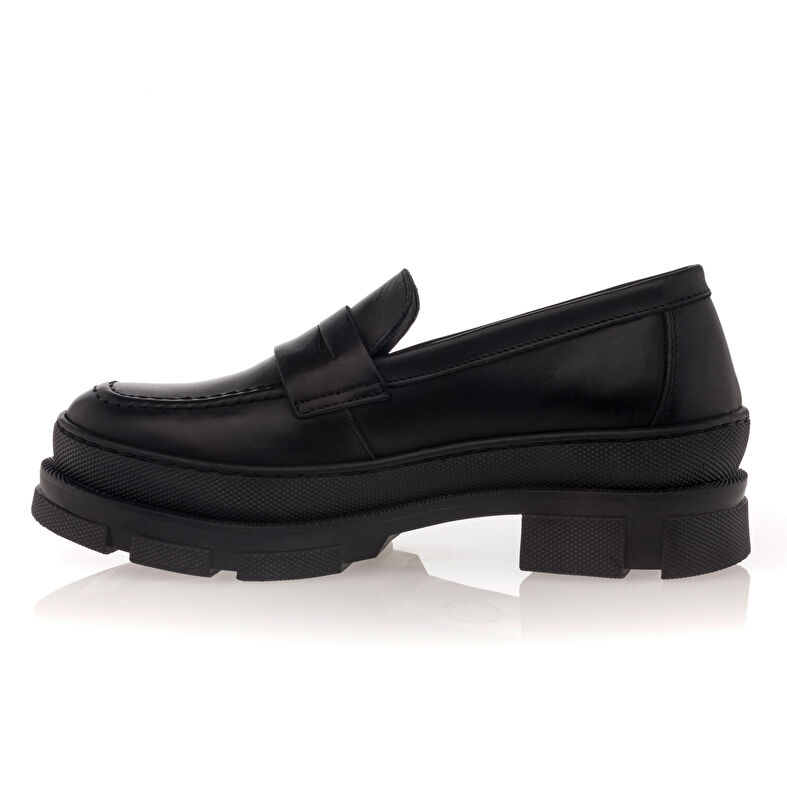 Svarta loafers/båtskor för kvinnor