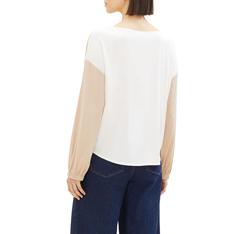 Naisten beige pusero