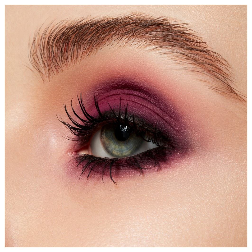 MAC sjenilo za oči u prahu Kiss Soft mat sjenilo za oči - 1,5 g